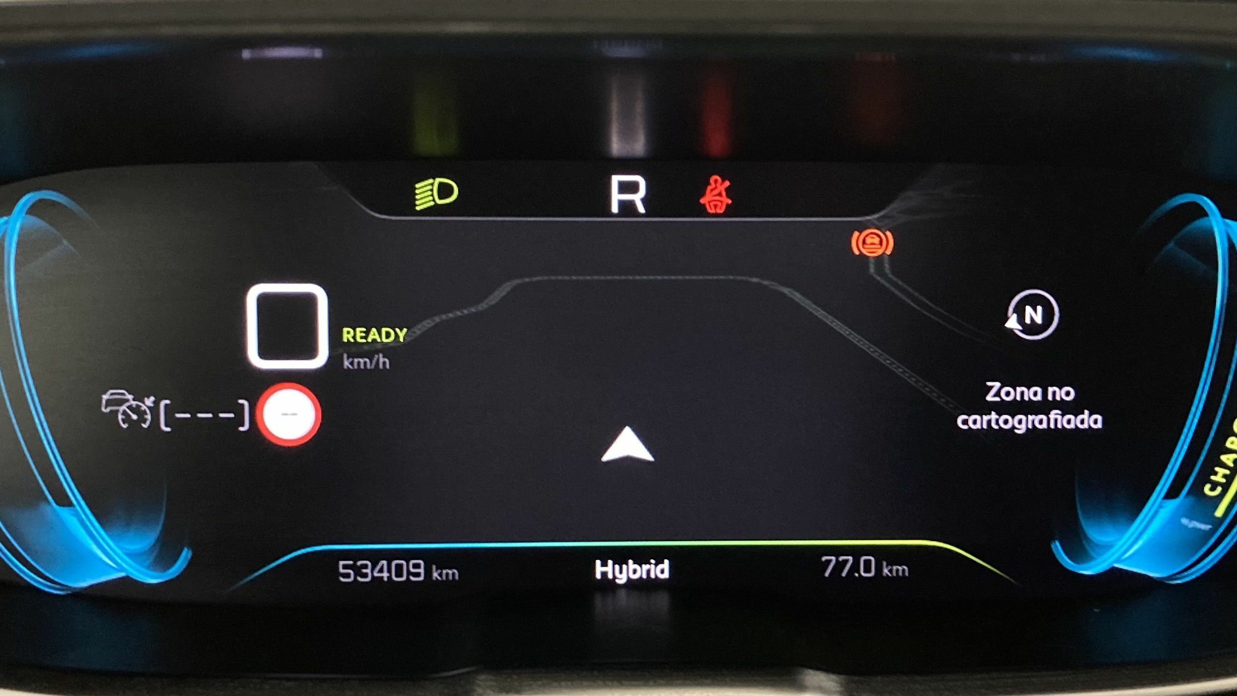 peugeot 3008 gt pack 1.6 HYBRID 300 EAT PHEV 2022 gris artense / negro 17