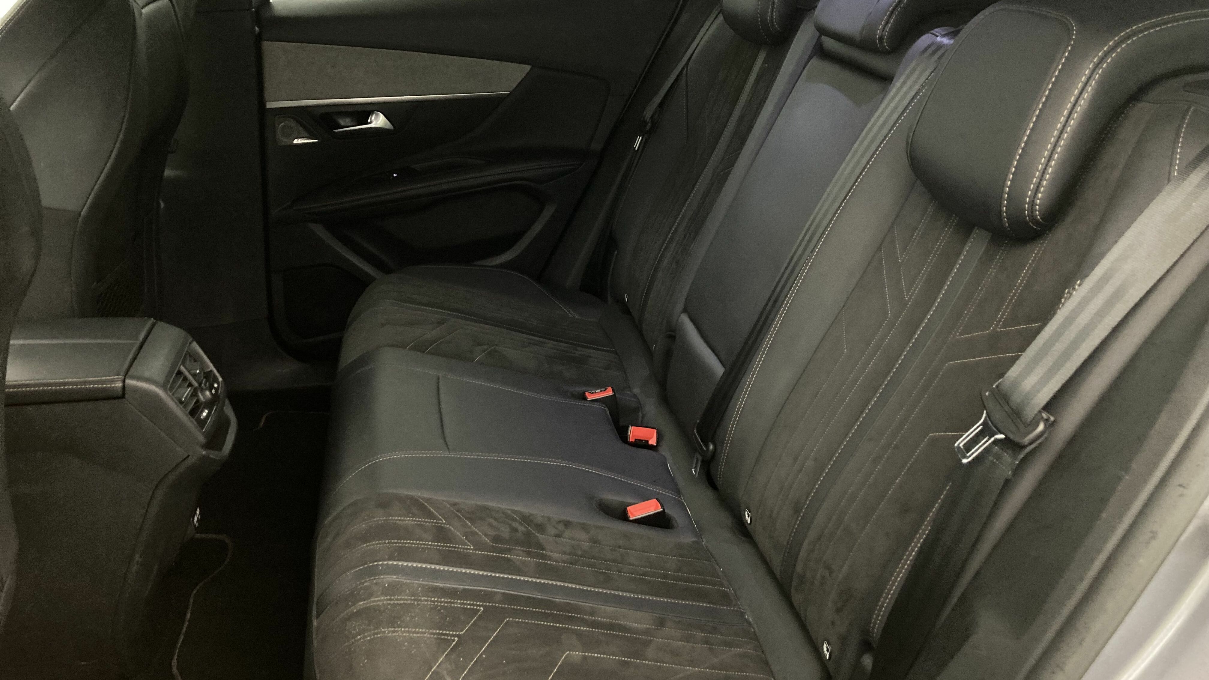 peugeot 3008 gt pack 1.6 HYBRID 300 EAT PHEV 2022 gris artense / negro 20