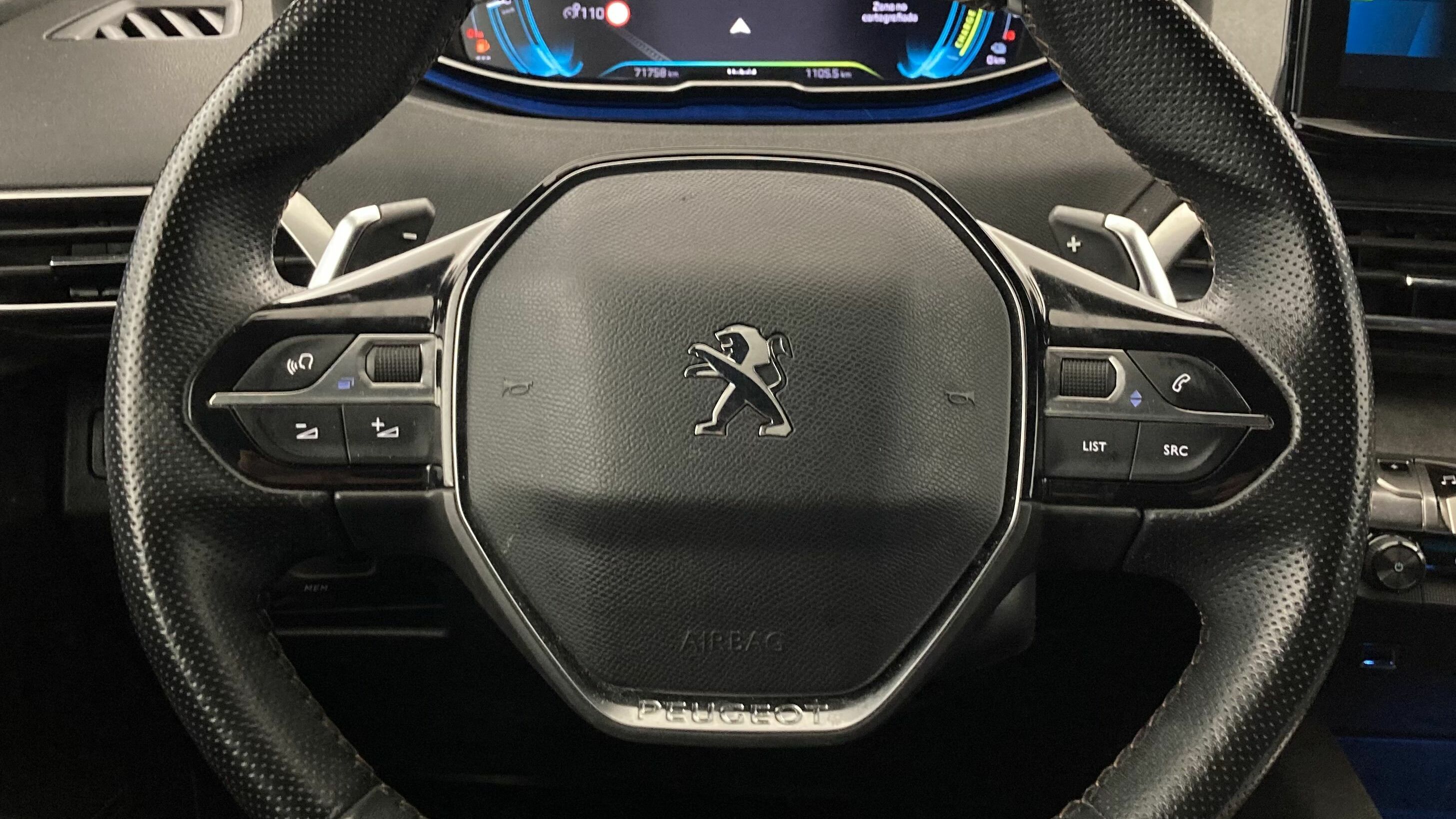 peugeot 3008 gt pack 1.6 HYBRID 300 EAT PHEV 2022 gris artense / negro 17