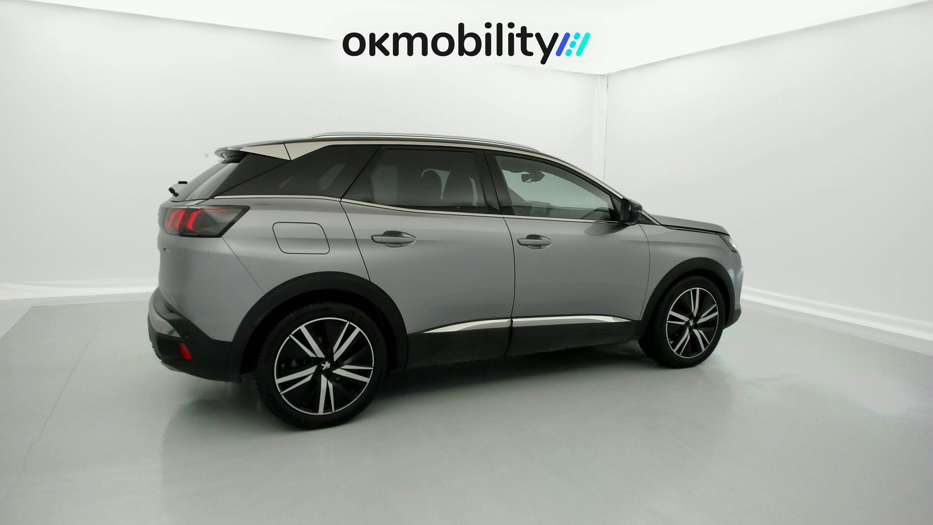 peugeot 3008 gt pack 1.6 HYBRID 300 EAT PHEV 2022 gris artense / negro 12