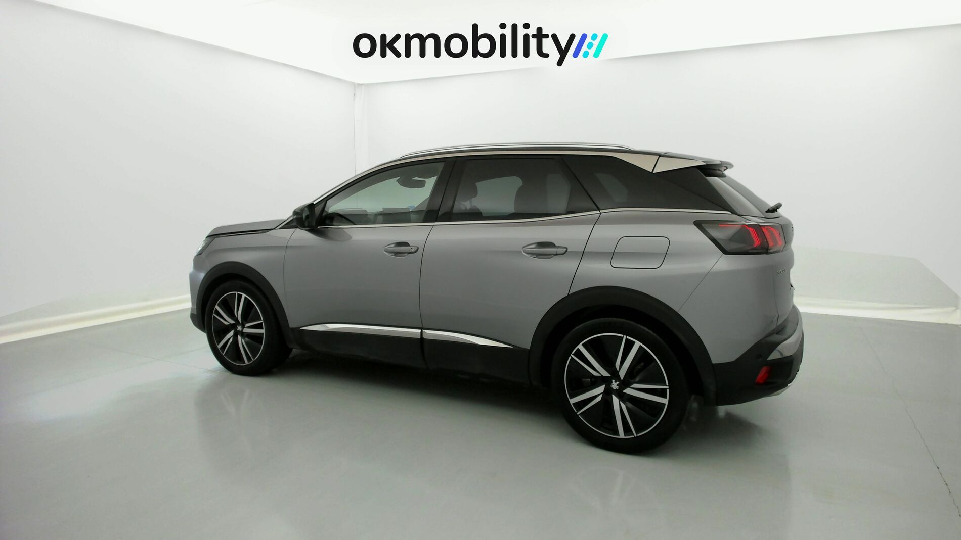 peugeot 3008 gt pack 1.6 HYBRID 300 EAT PHEV 2022 gris artense / negro 7