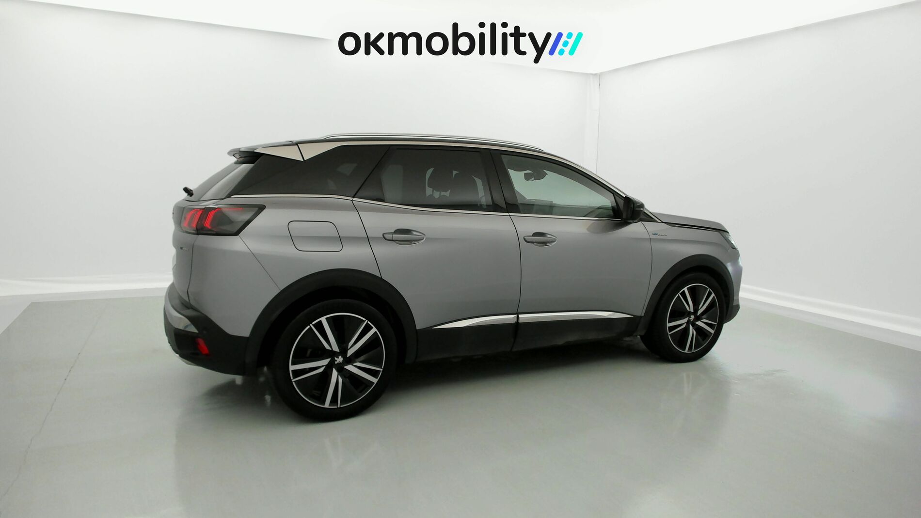 peugeot 3008 gt pack 1.6 HYBRID 300 EAT PHEV 2022 gris artense / negro 11