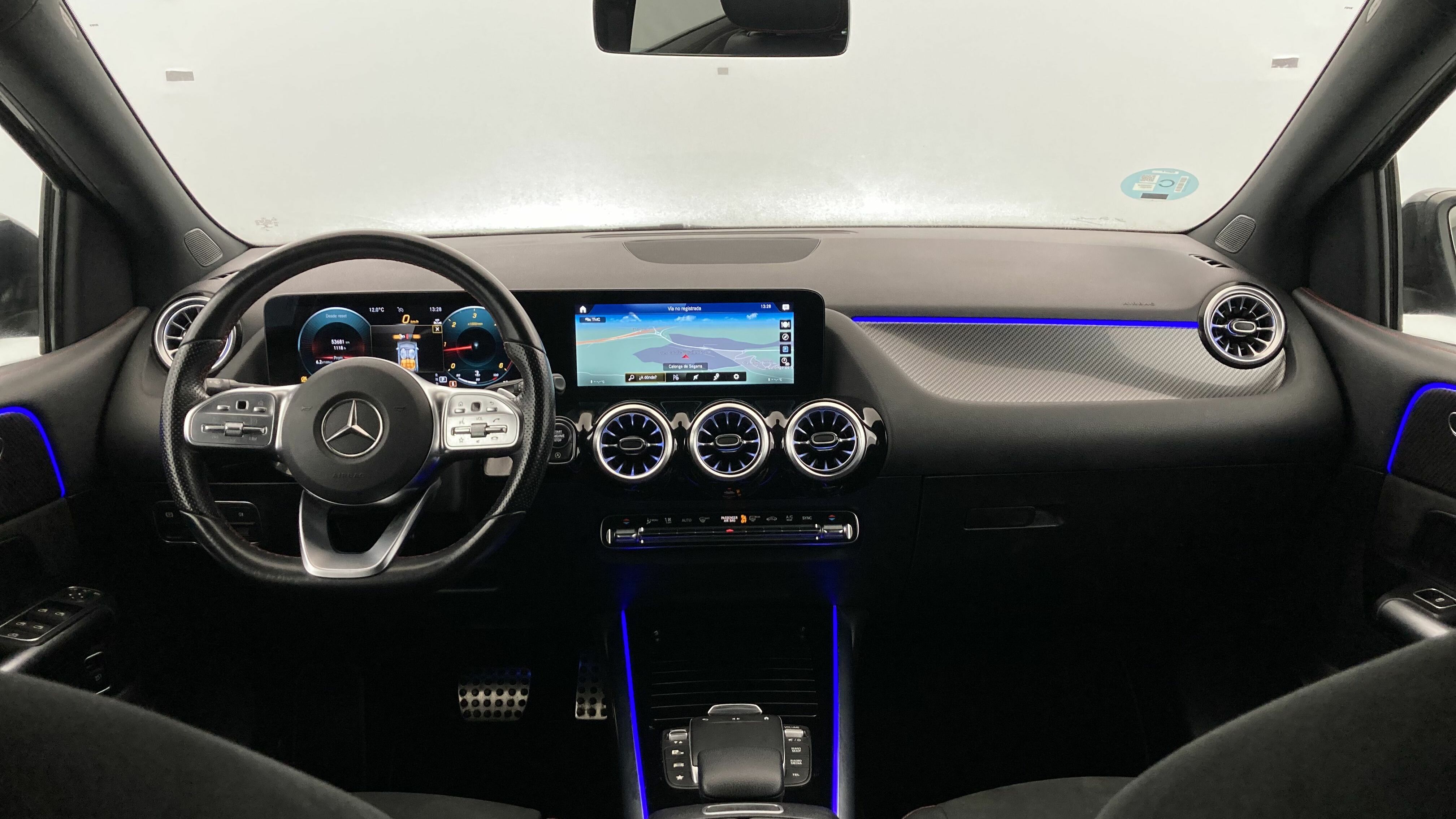 mercedes benz clase b amg line 200D 150 DCT 2022 gris montana 16