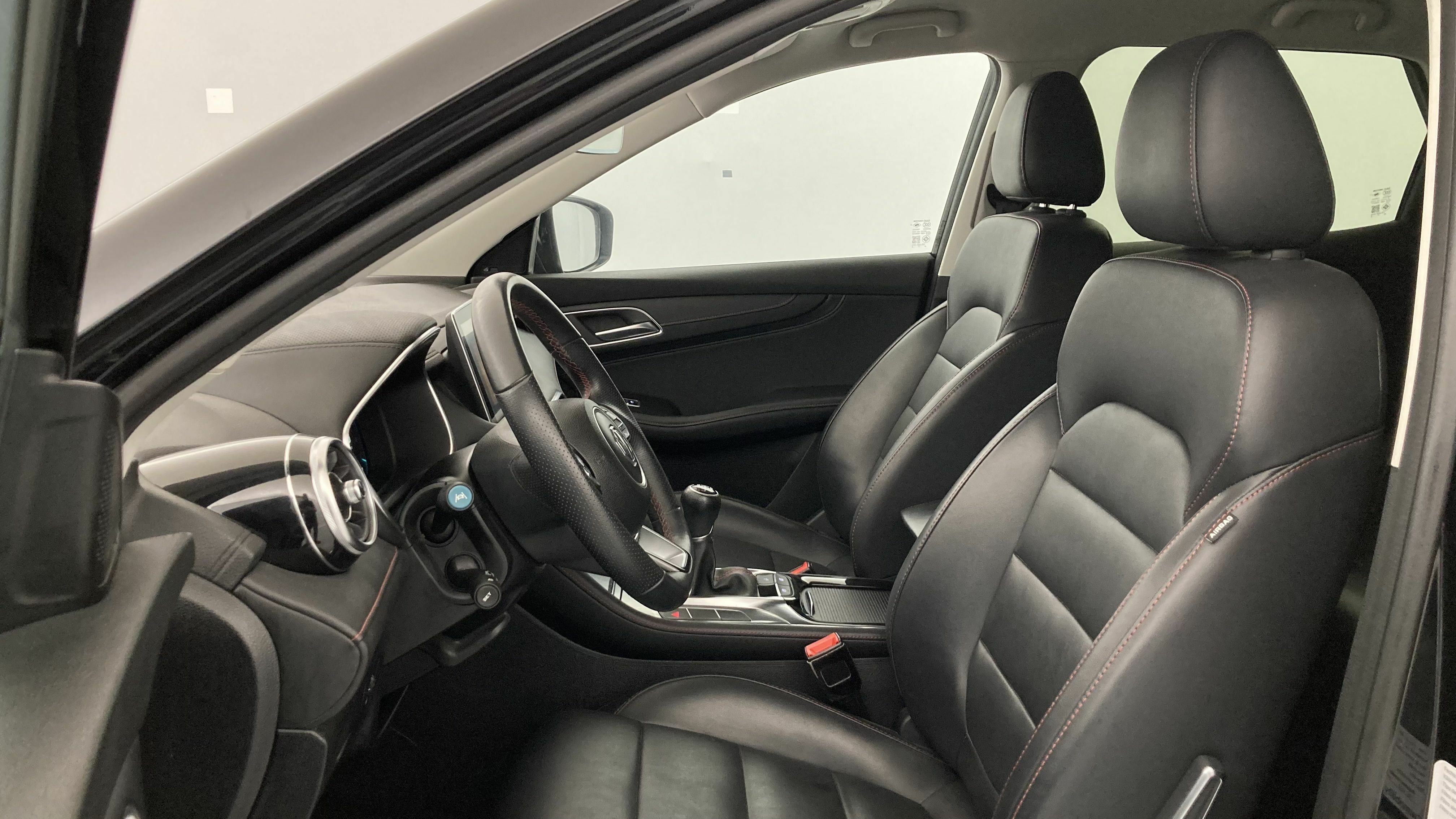 mg hs comfort 1.5 T-GDI 162 2023 pebble black - pbc 14