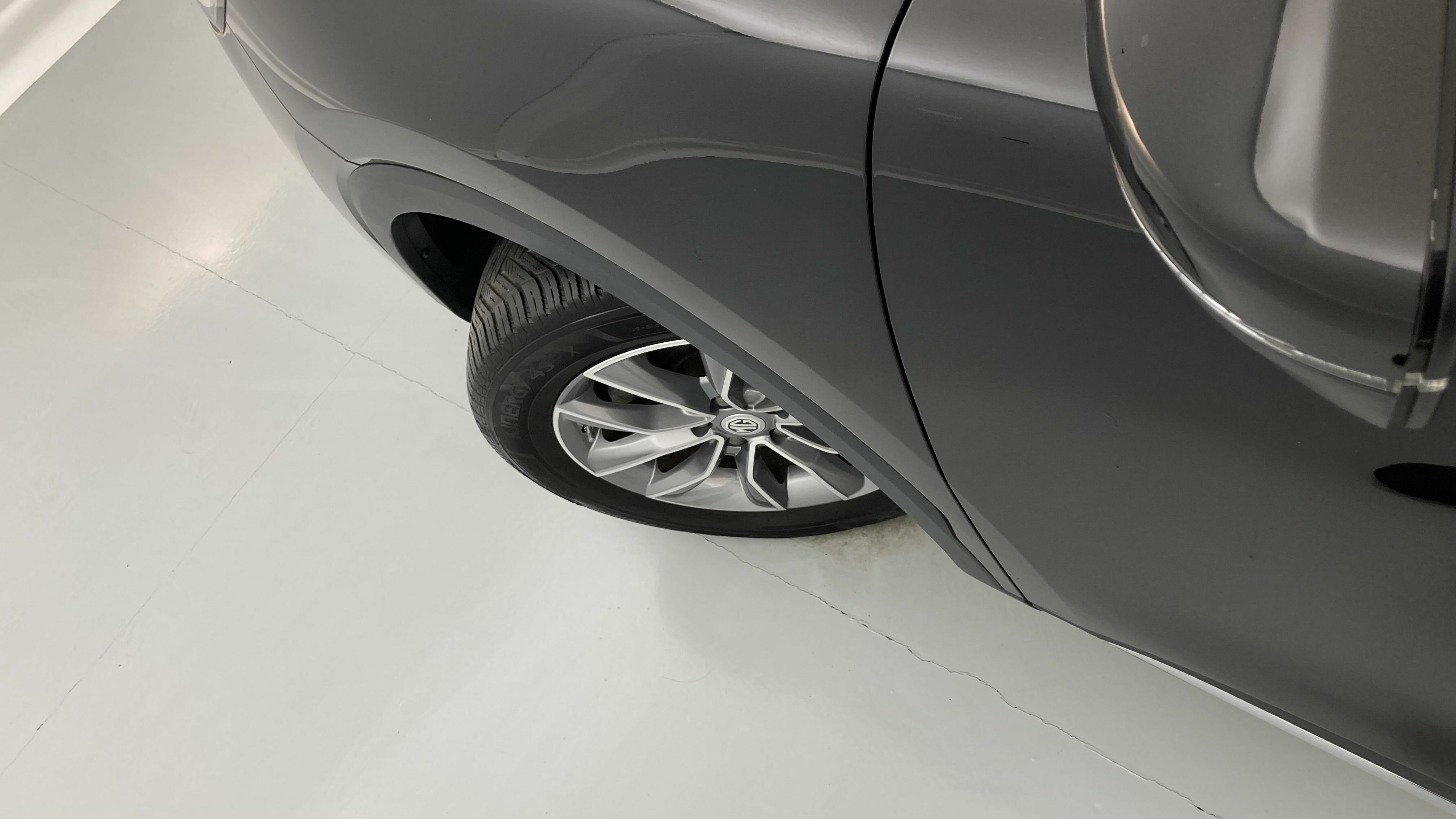 mg hs comfort 1.5 T-GDI 162 2023 pebble black - pbc 28