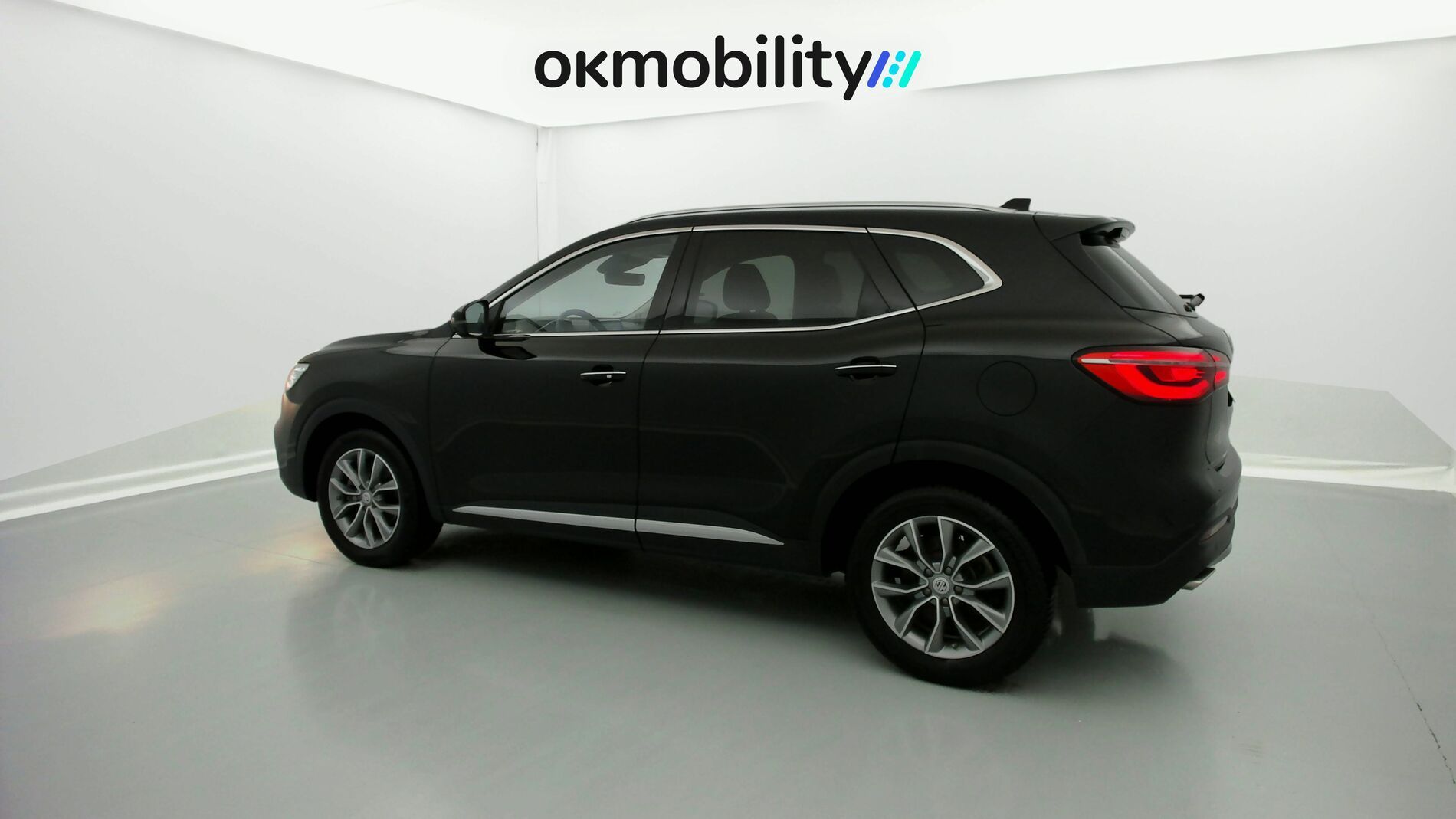mg hs comfort 1.5 T-GDI 162 2023 pebble black - pbc 8