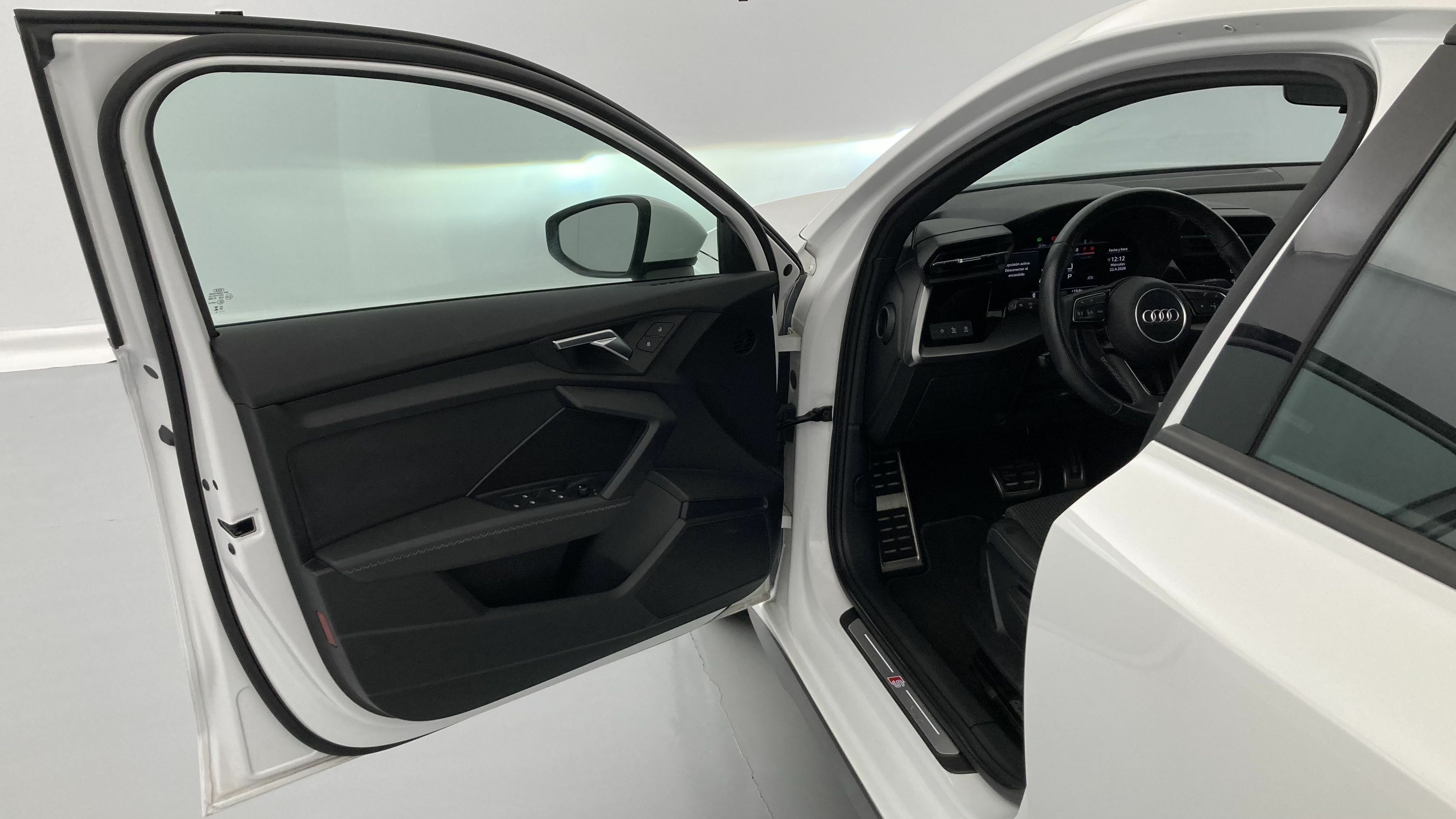 audi a3 sportback s line 35 TFSI 150 STRONIC 2023 ibis weiss 13