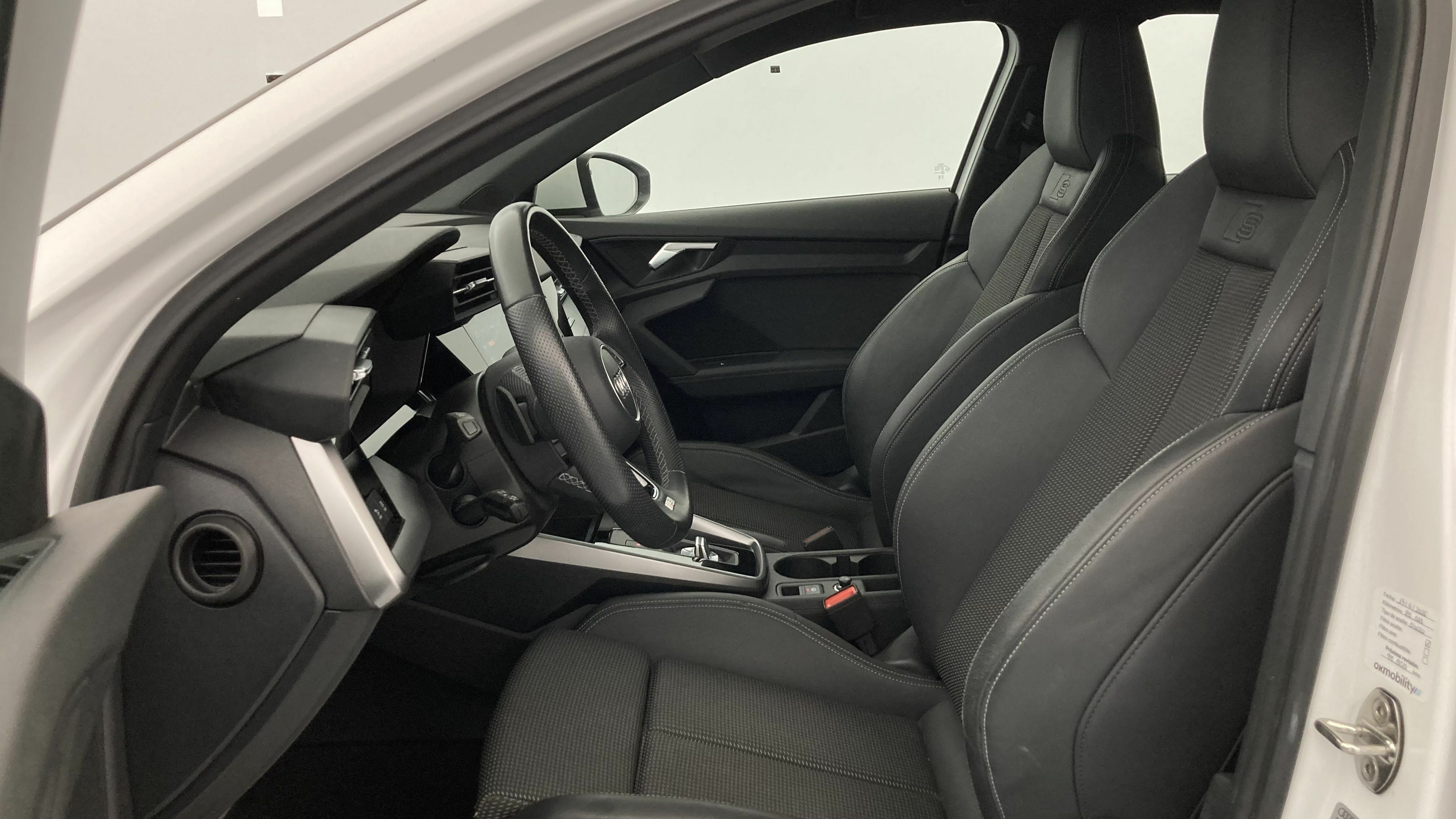 audi a3 sportback s line 35 TFSI 150 STRONIC 2023 ibis weiss 14