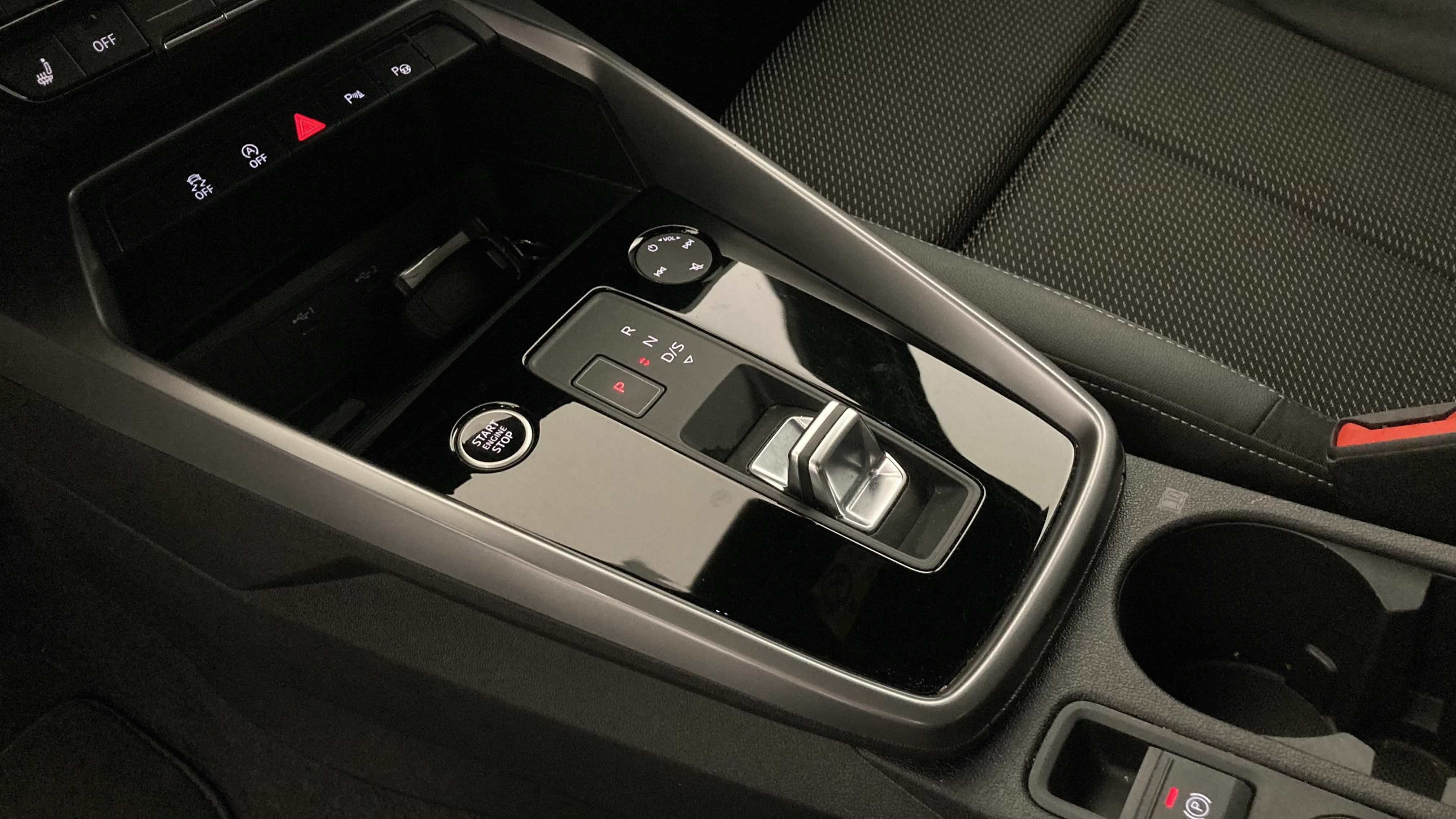 audi a3 sportback s line 35 TFSI 150 STRONIC 2023 ibis weiss 20