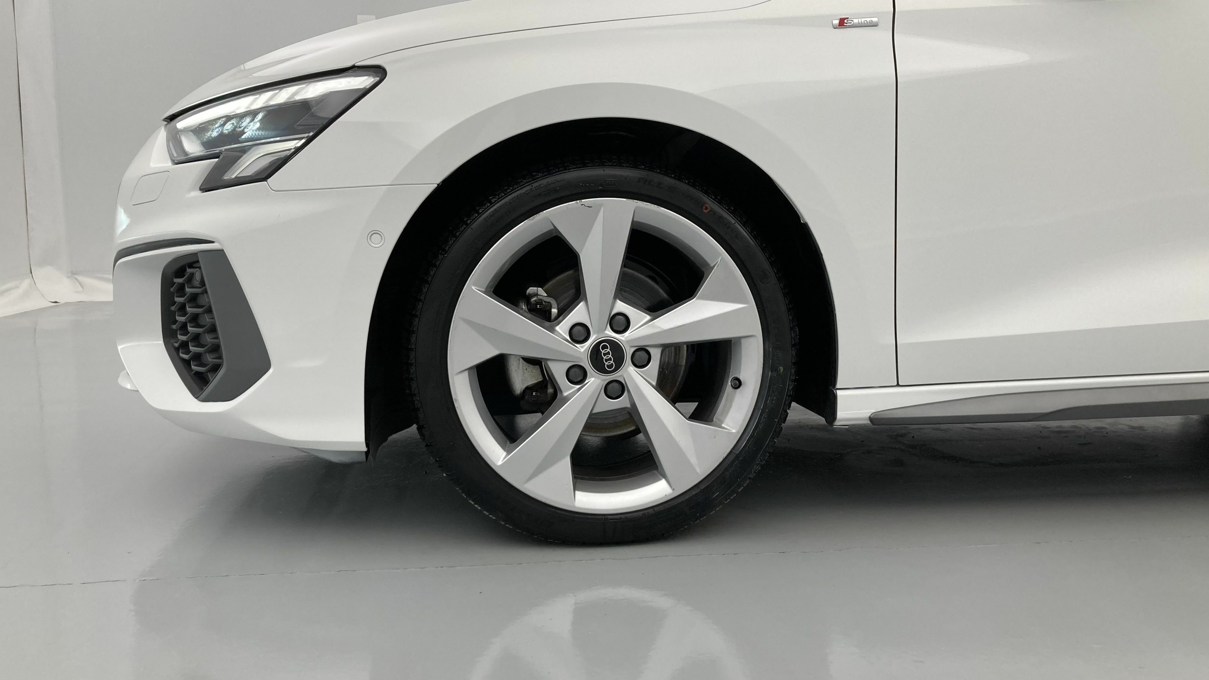 audi a3 sportback s line 35 TFSI 150 STRONIC 2023 ibis weiss 27