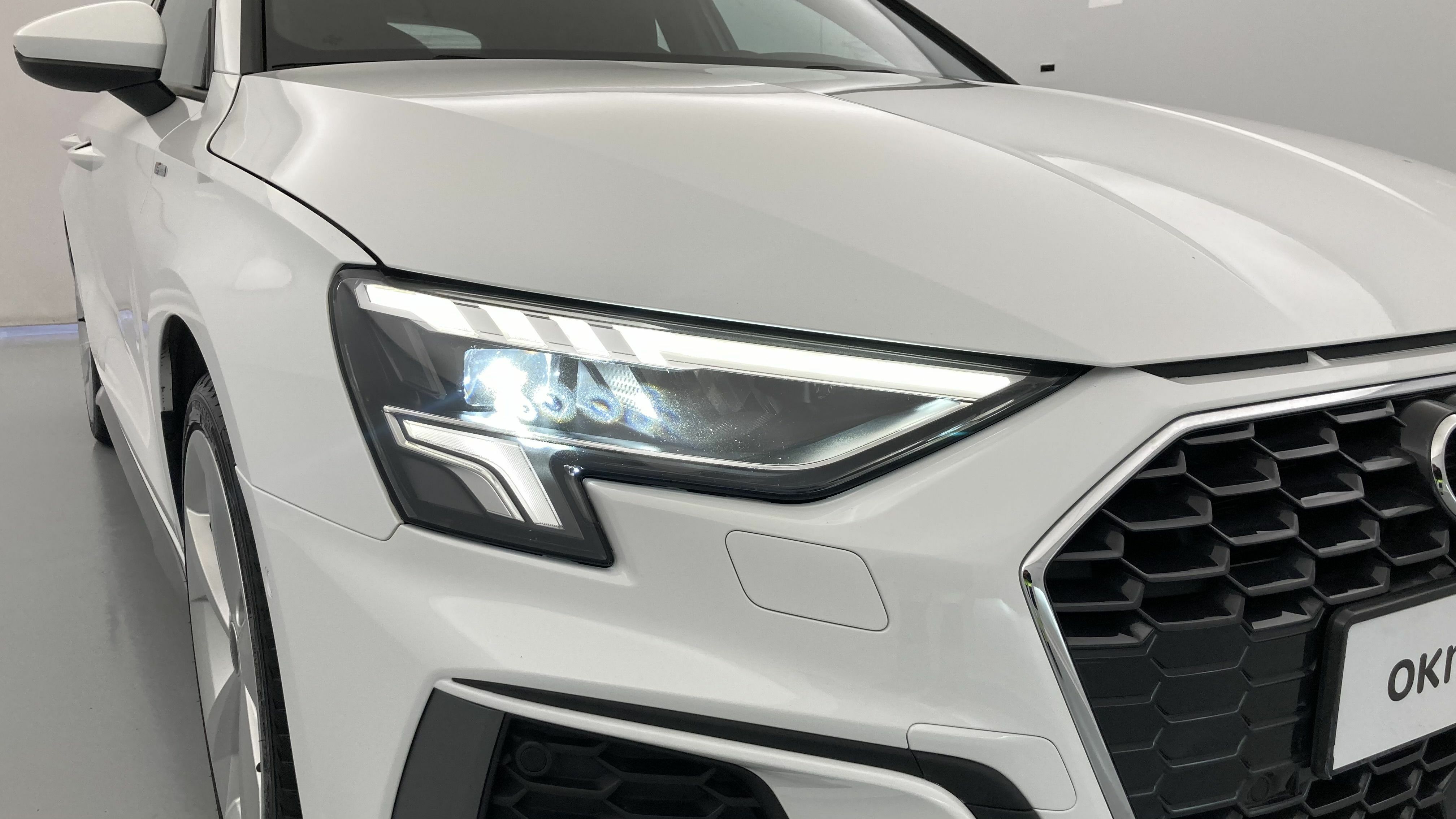 audi a3 sportback s line 35 TFSI 150 STRONIC 2023 ibis weiss 29