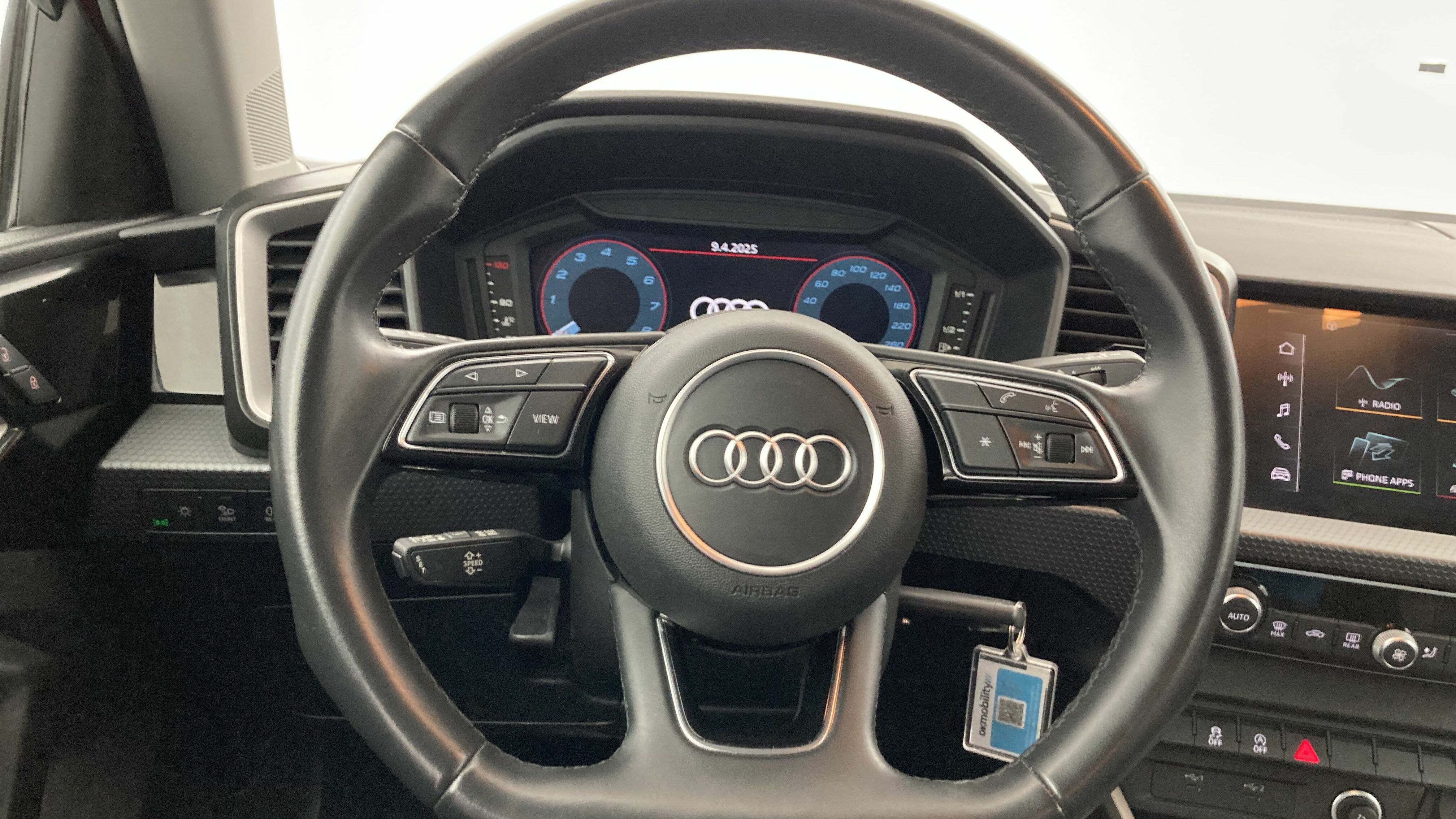 audi a1 sportback s line 30 TFSI 110 2022 misanorot / mythosschwarz 16