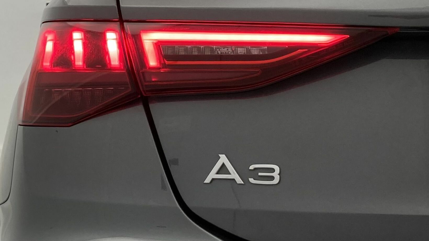 audi a3 sportback s line 35 TFSI 150 STRONIC 2024 daytonagrau 30