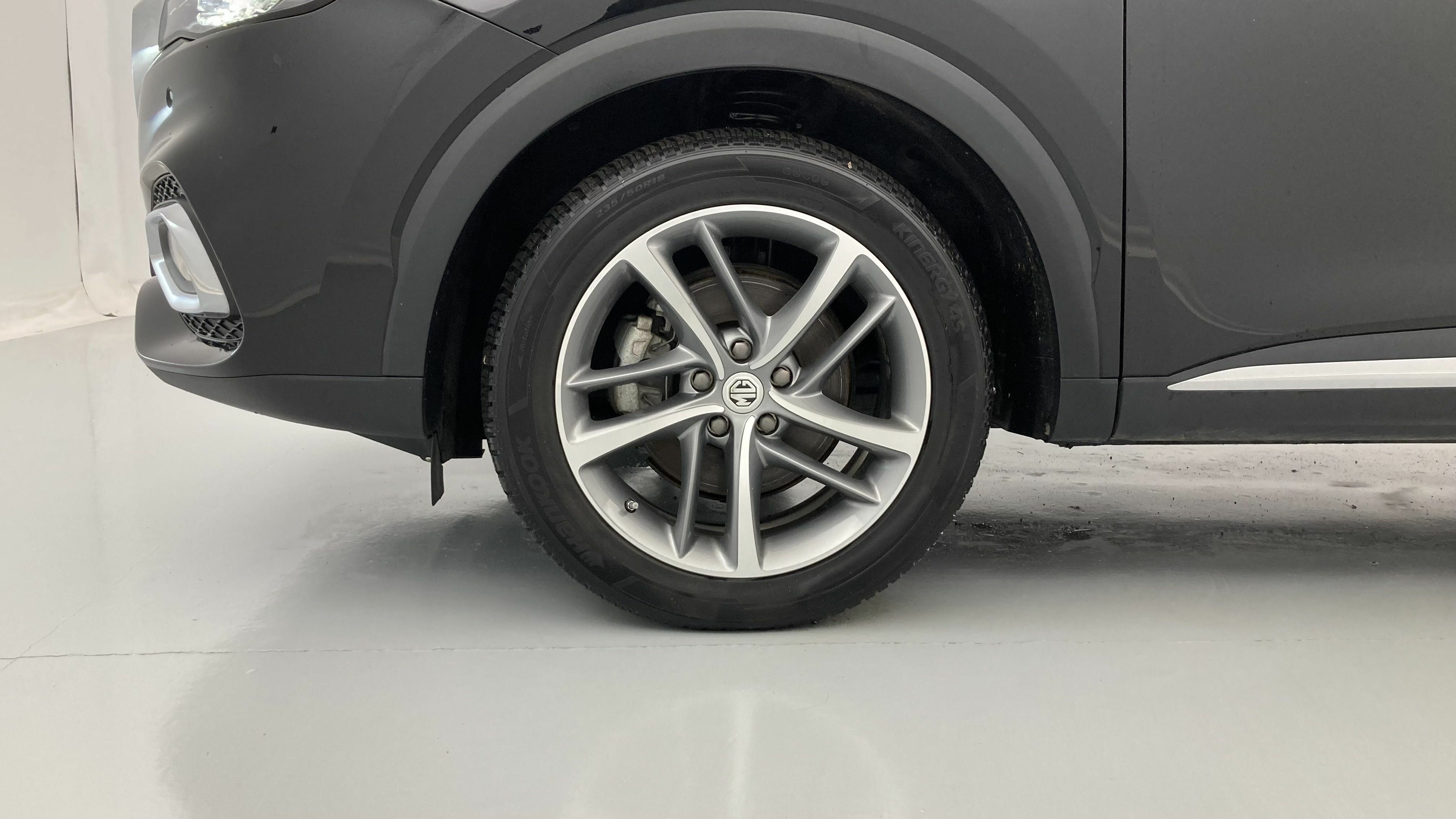 mg hs luxury 1.5 T-GDI 162 2023 pebble black - pbc 26