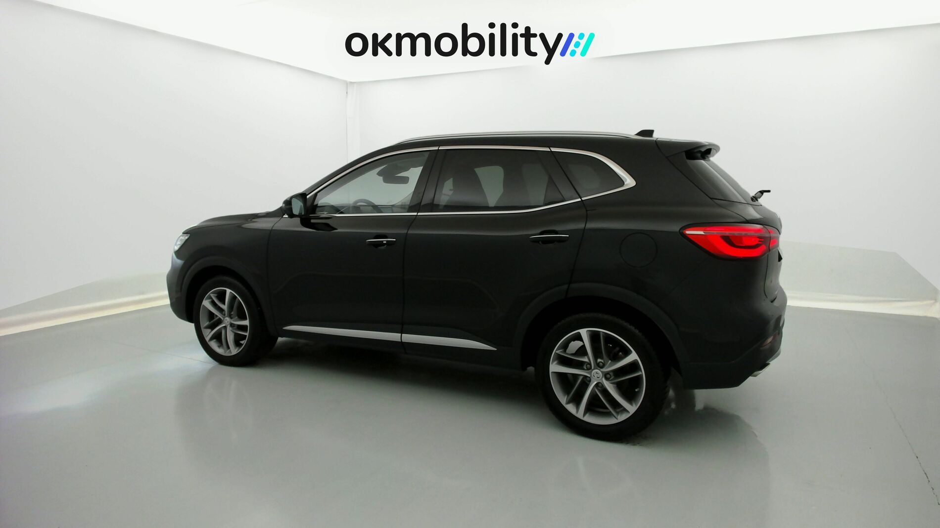 mg hs luxury 1.5 T-GDI 162 2023 pebble black - pbc 7