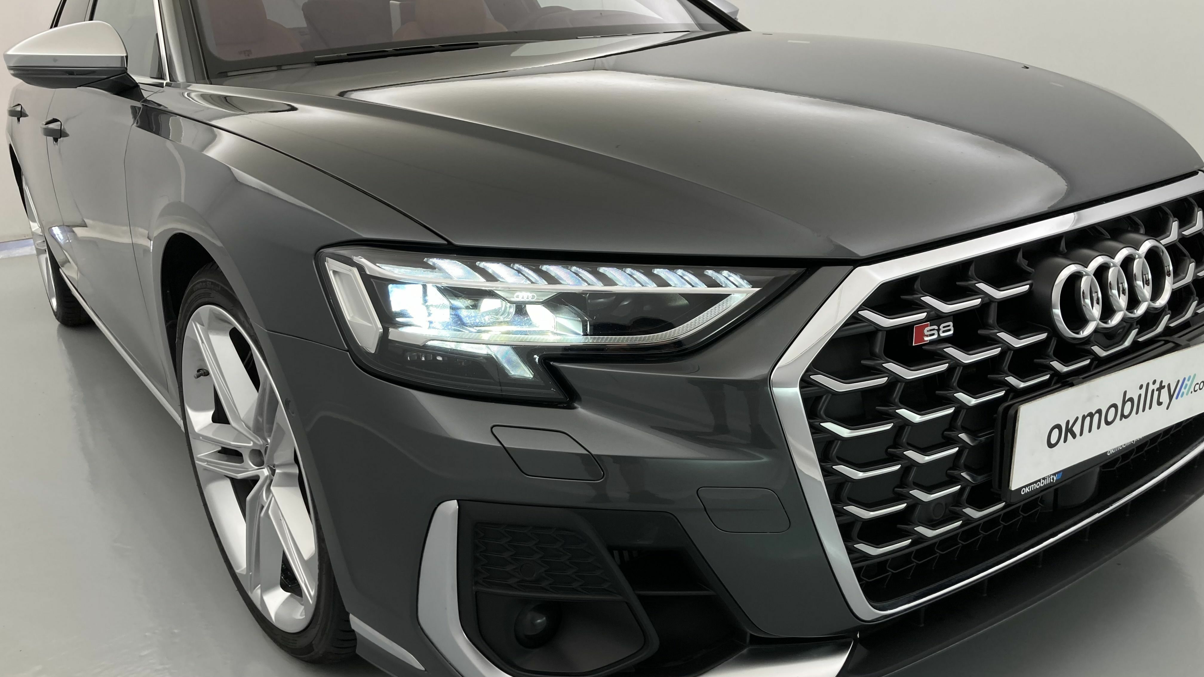 audi s8 s S8 TFSI 571 TIPTRONIC QUATTRO 2022 daytonagrau perleffekt 29
