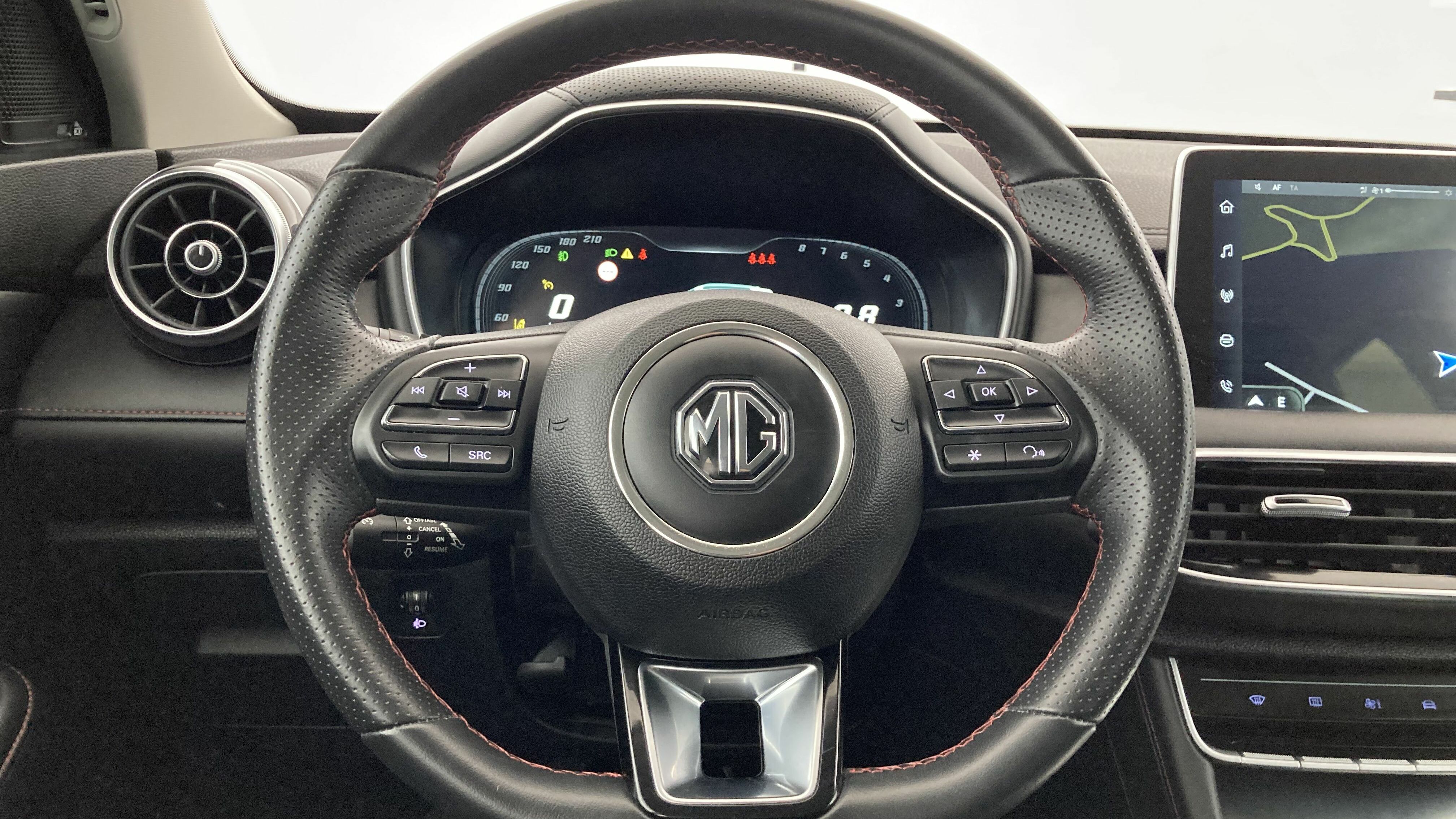 mg hs comfort 1.5 T-GDI 162 2023 dover white 17