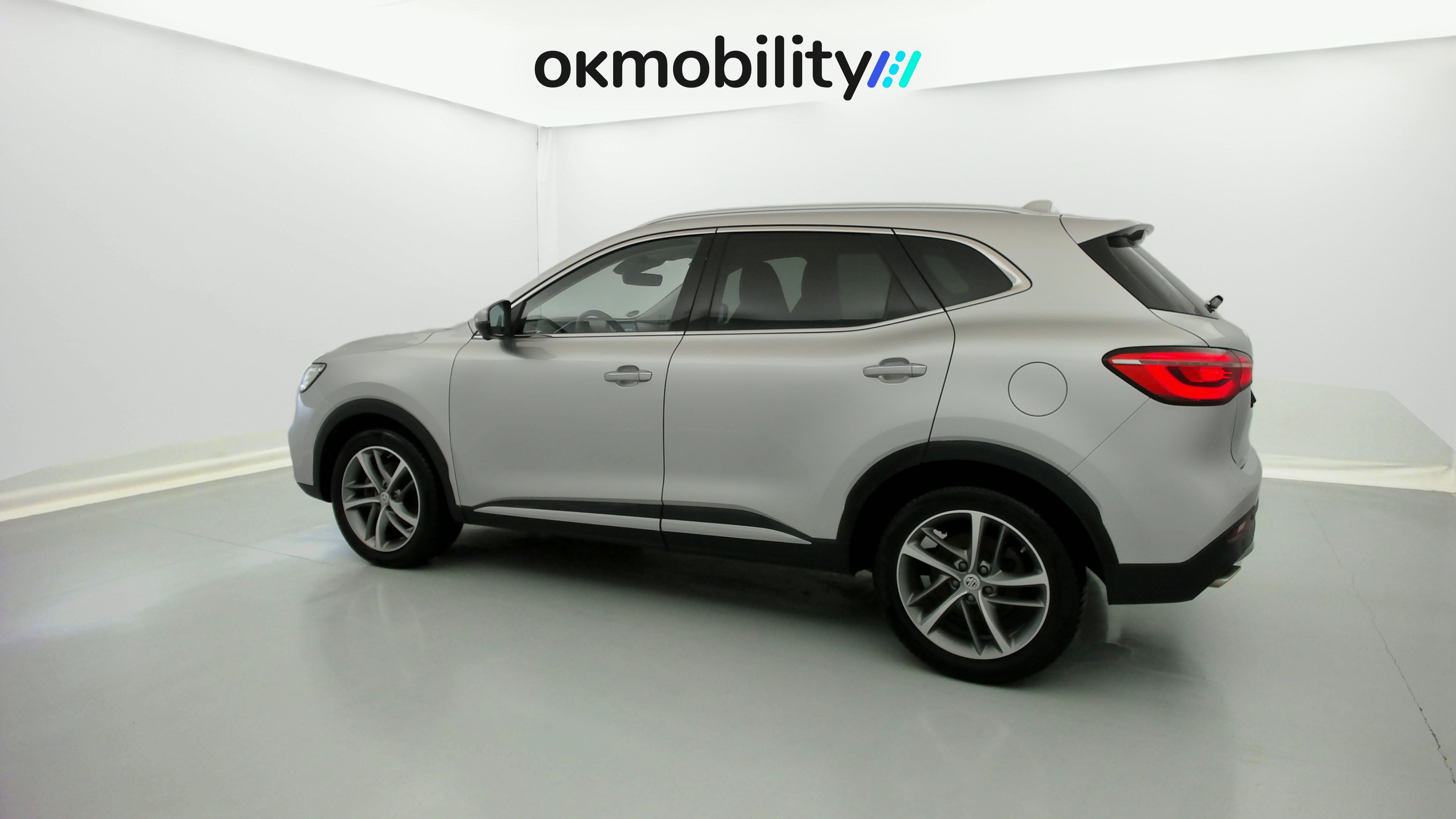 mg hs luxury 1.5 T-GDI 162 2023 medal silver - ssa 8