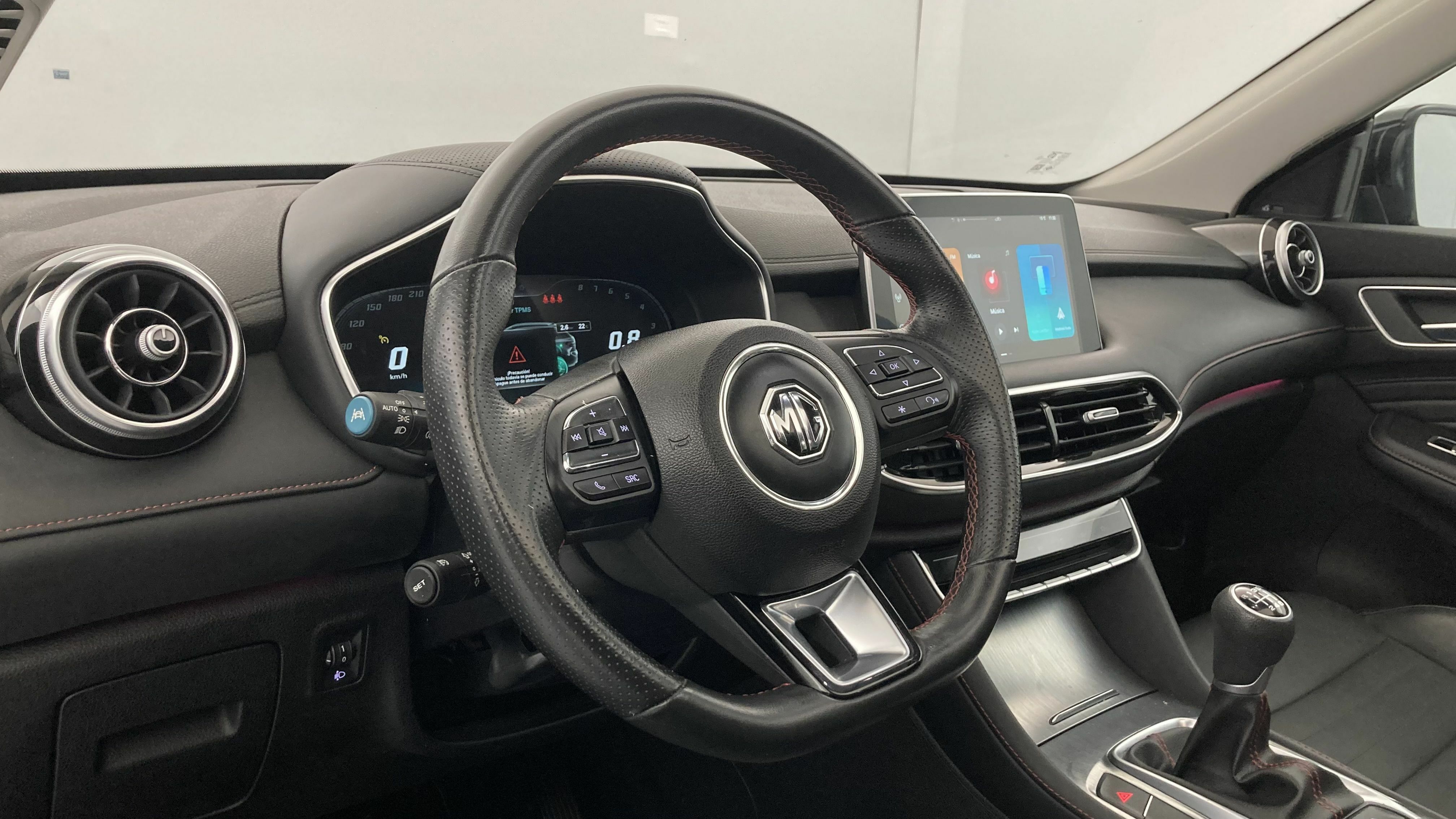 mg hs luxury 1.5 T-GDI 162 2023 pebble black - pbc 15