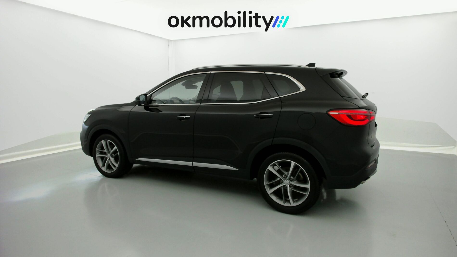 mg hs luxury 1.5 T-GDI 162 2023 pebble black - pbc 8