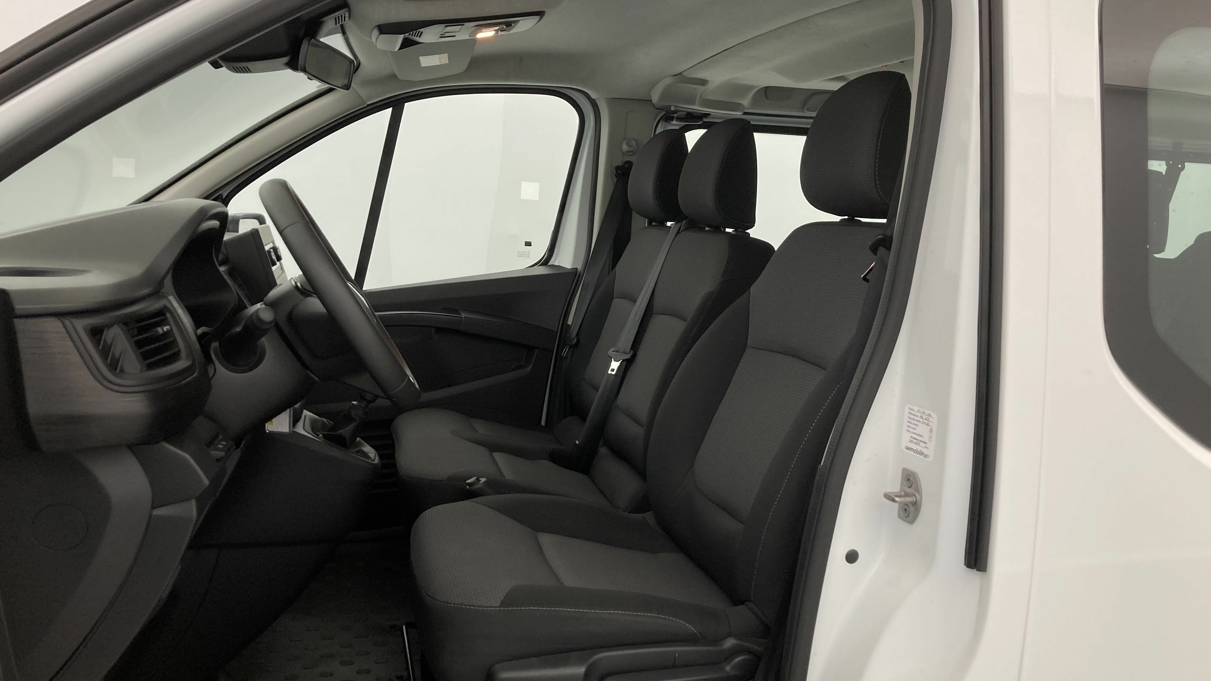 renault trafic l2 life 2.0 DCI 110 2022 weiss 14