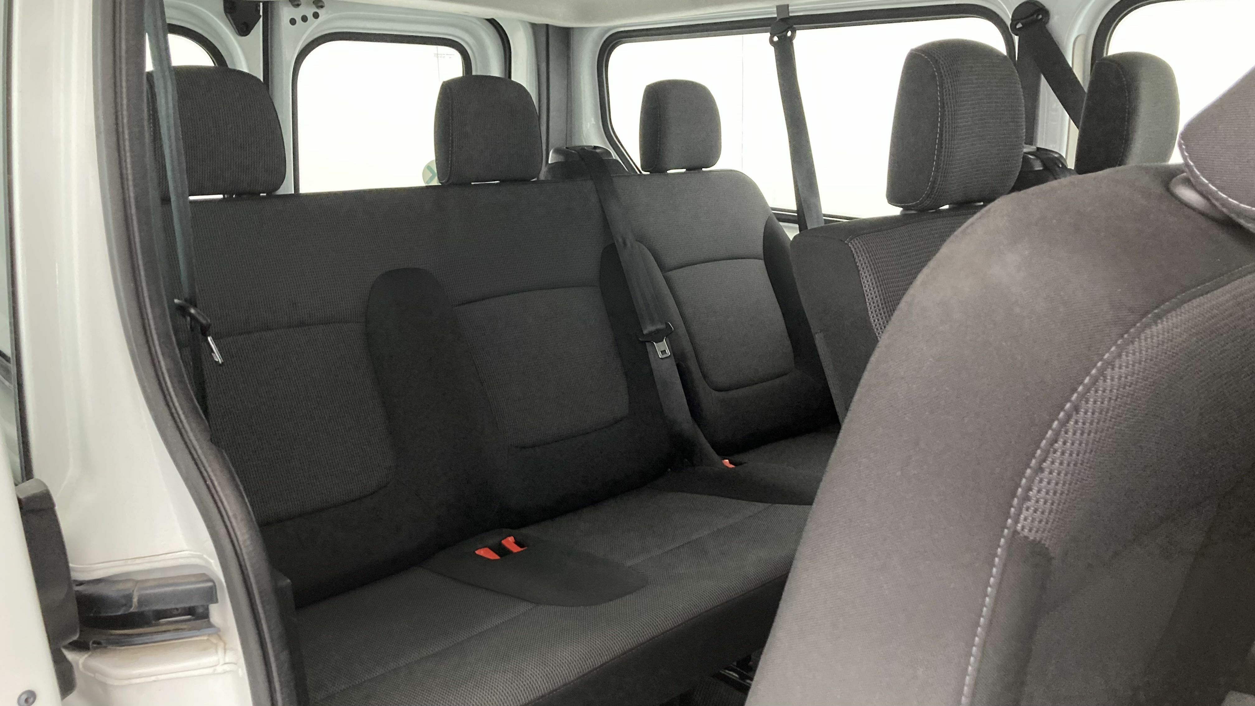 renault trafic l2 life 2.0 DCI 110 2022 weiss 23