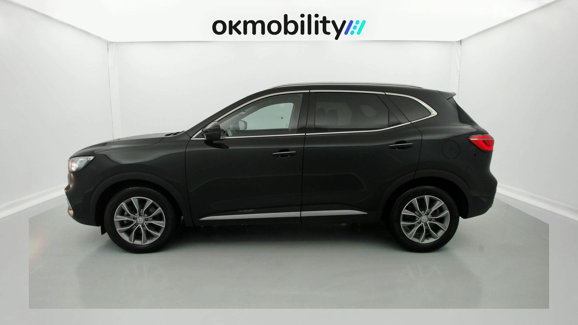 mg hs comfort 1.5 T-GDI 162 AT 2023 pebble black - pbc 7