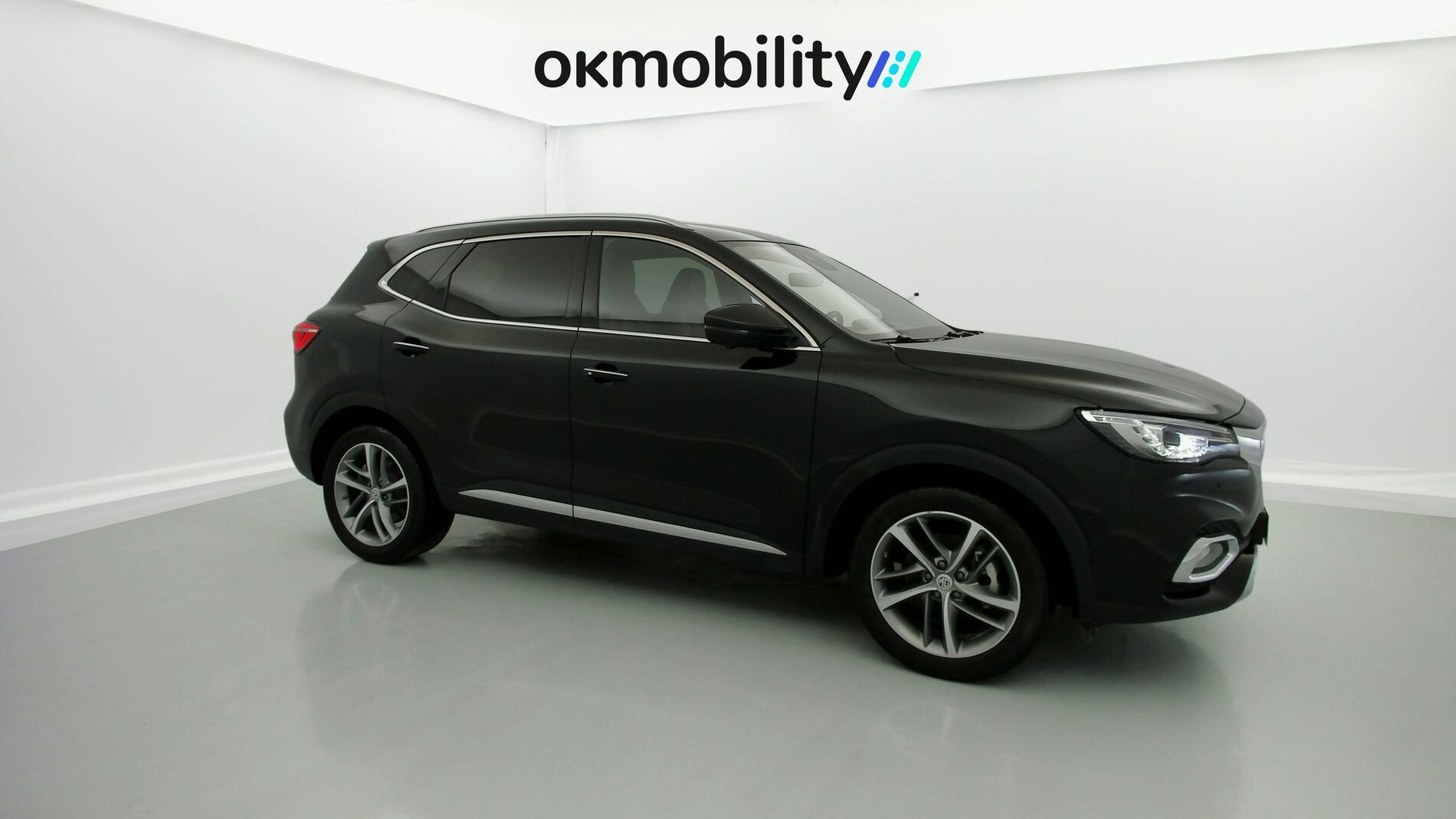 mg hs luxury 1.5 T-GDI 162 2023 black 2