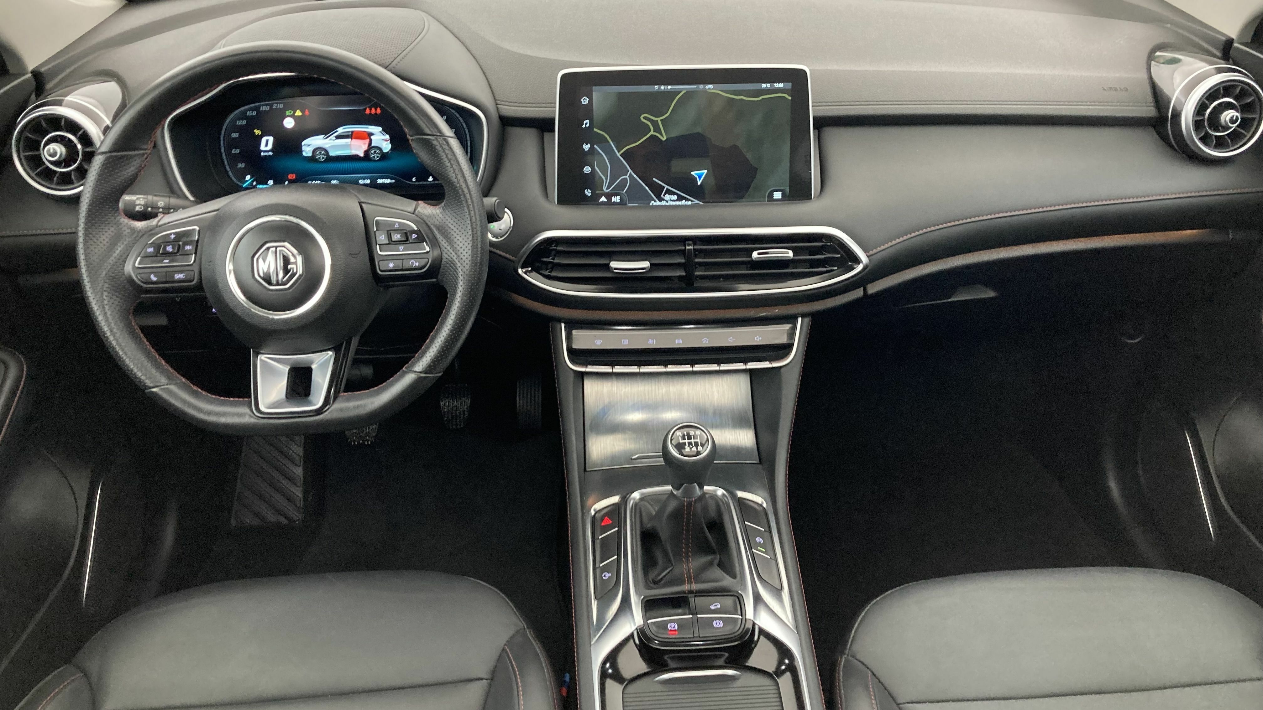mg hs luxury 1.5 T-GDI 162 2023 medal silver 16