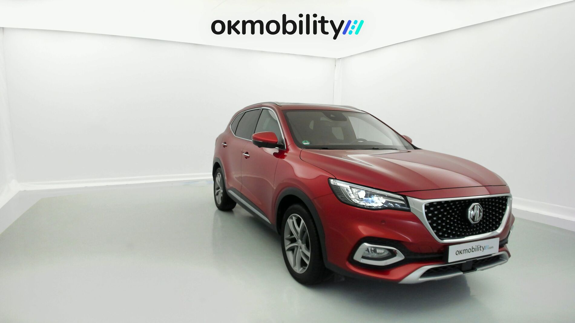 mg hs luxury 1.5 T-GDI 162 AT 2023 red 3