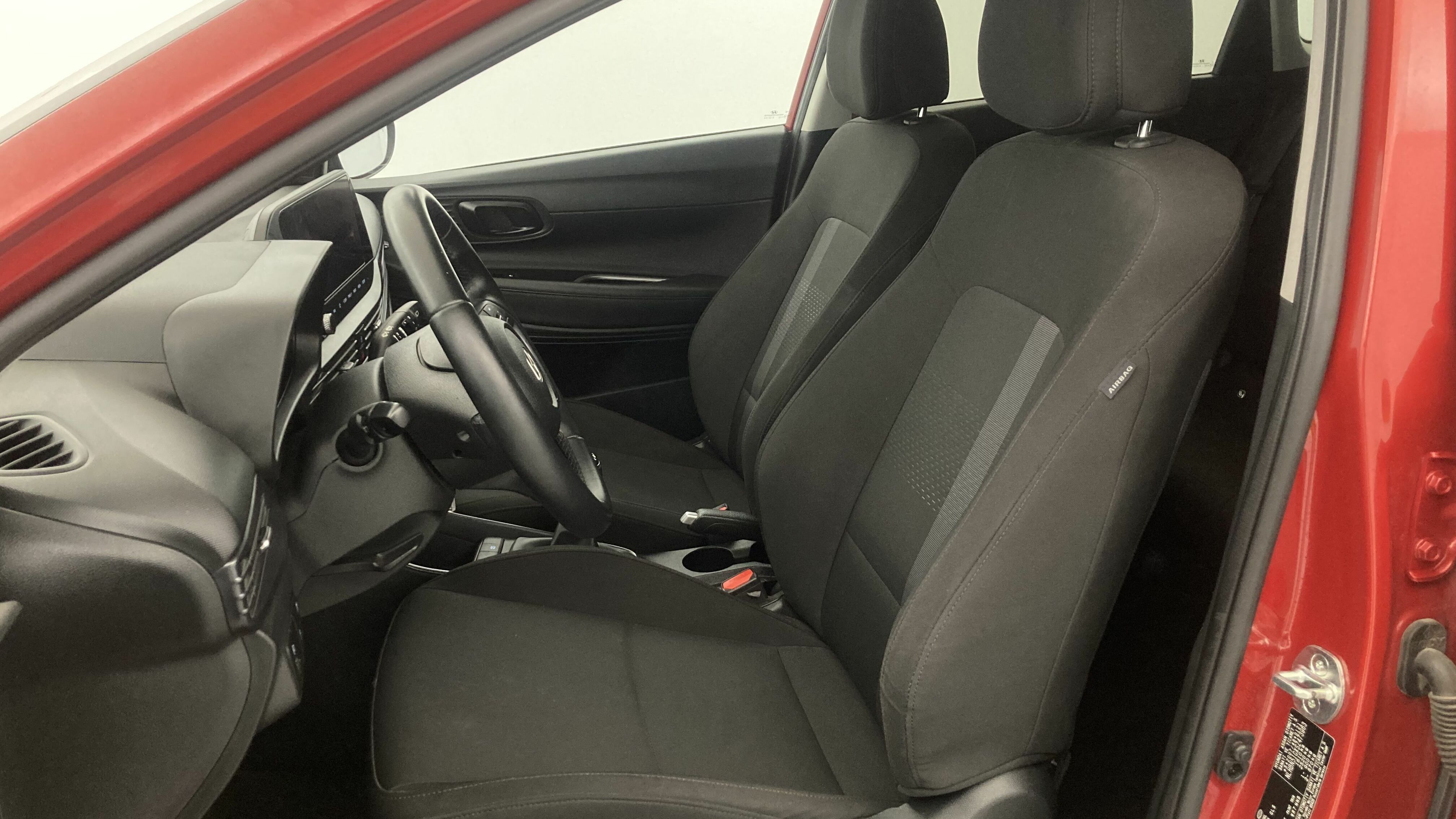 hyundai i20 klass 1.0 TGDI 100 2024 dragon red 13