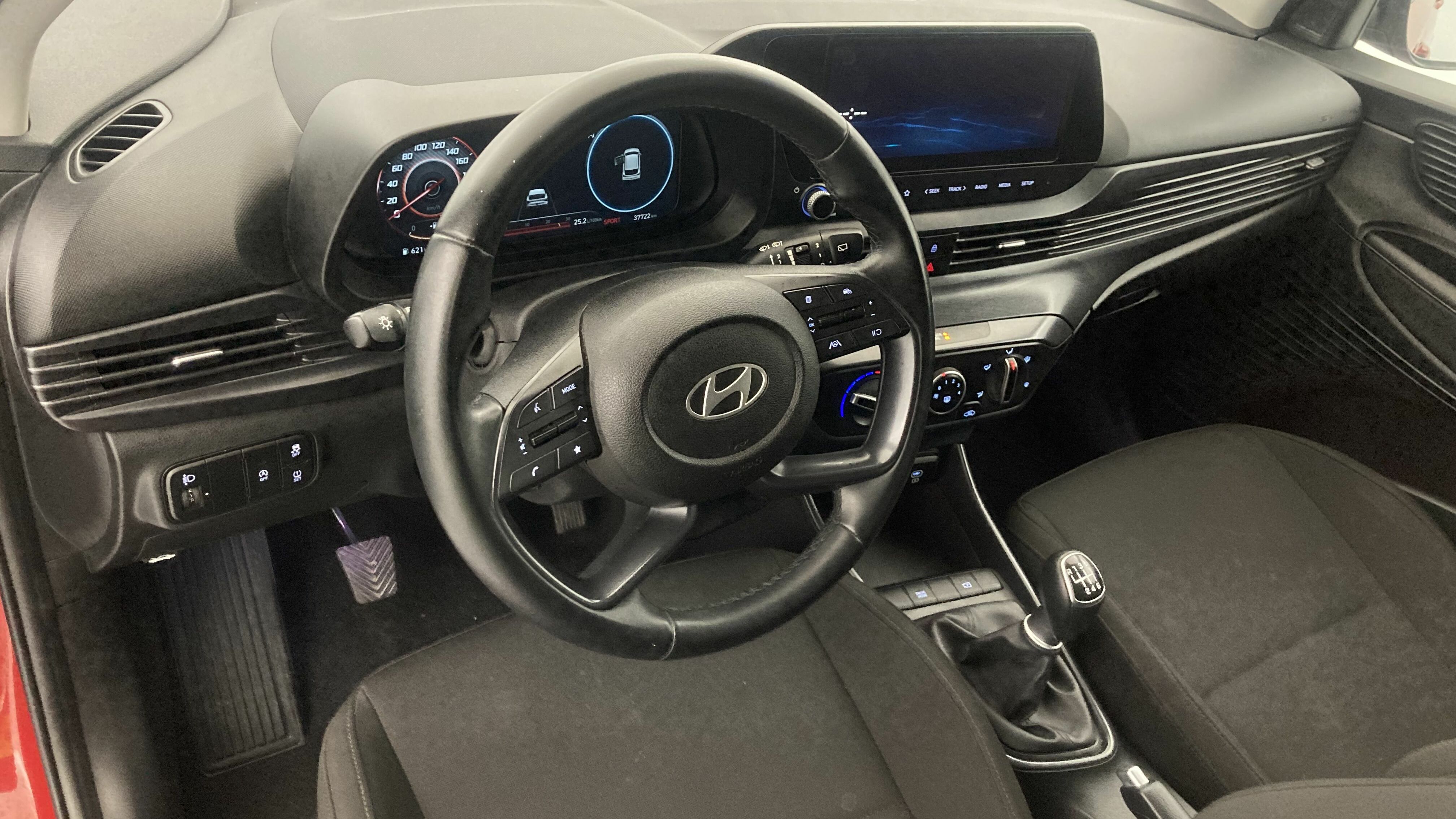 hyundai i20 klass 1.0 TGDI 100 2024 dragon red 14