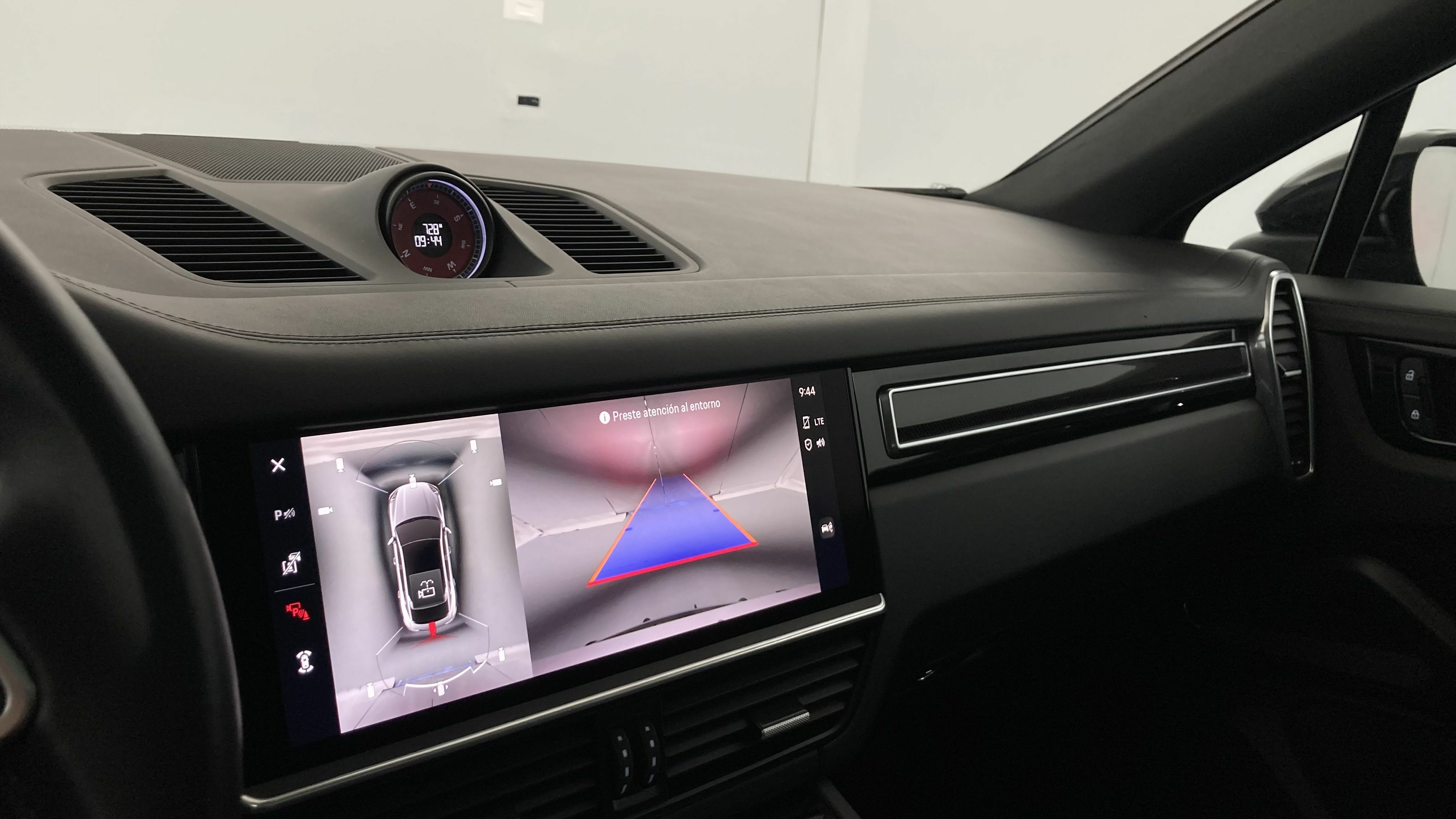 porsche cayenne coupe platinum edition 3.0 E-HYBRID 462 TIPTRONIC 2023 negro cromita metalizado 19