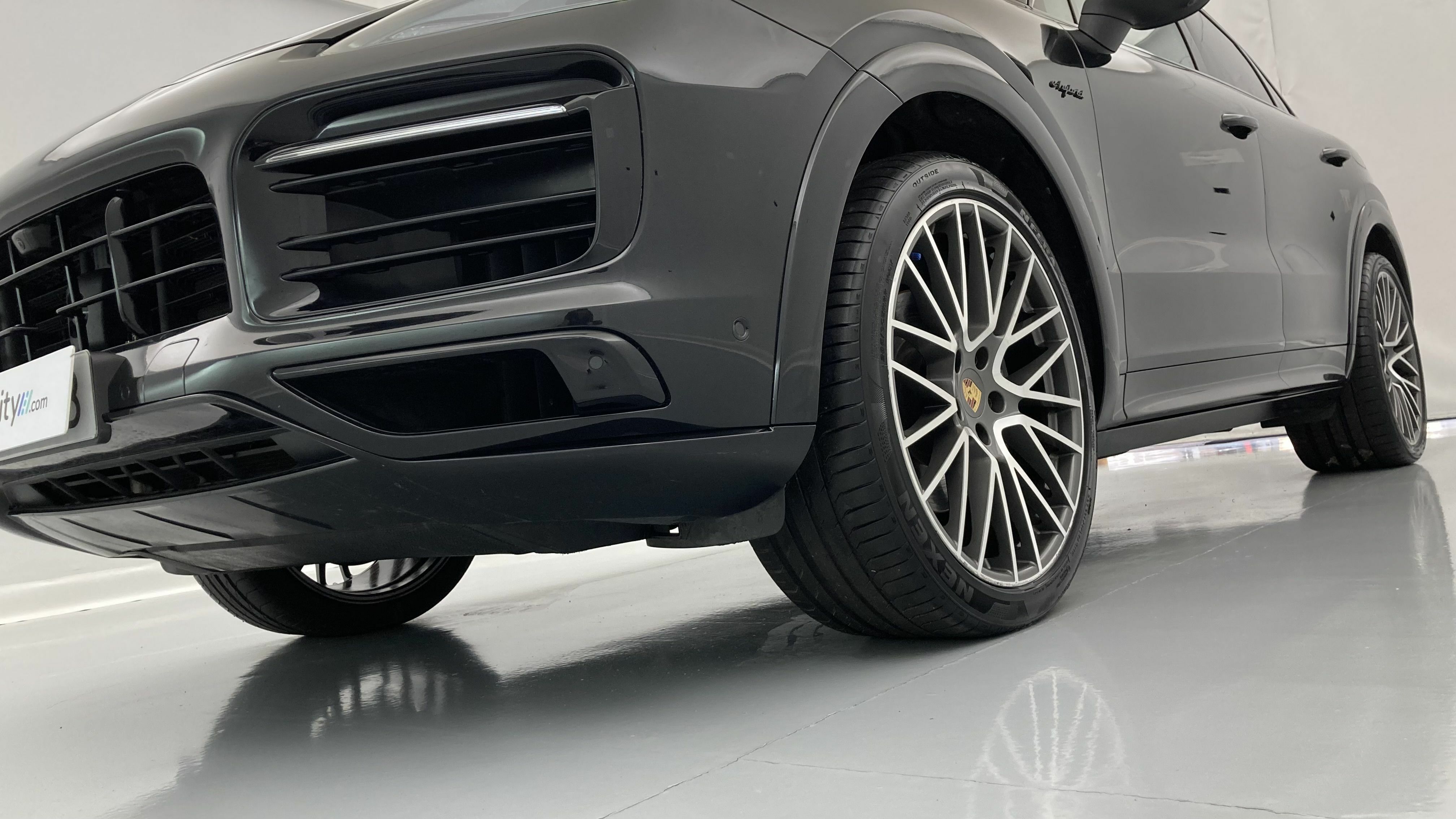 porsche cayenne coupe platinum edition 3.0 E-HYBRID 462 TIPTRONIC 2023 negro cromita metalizado 26