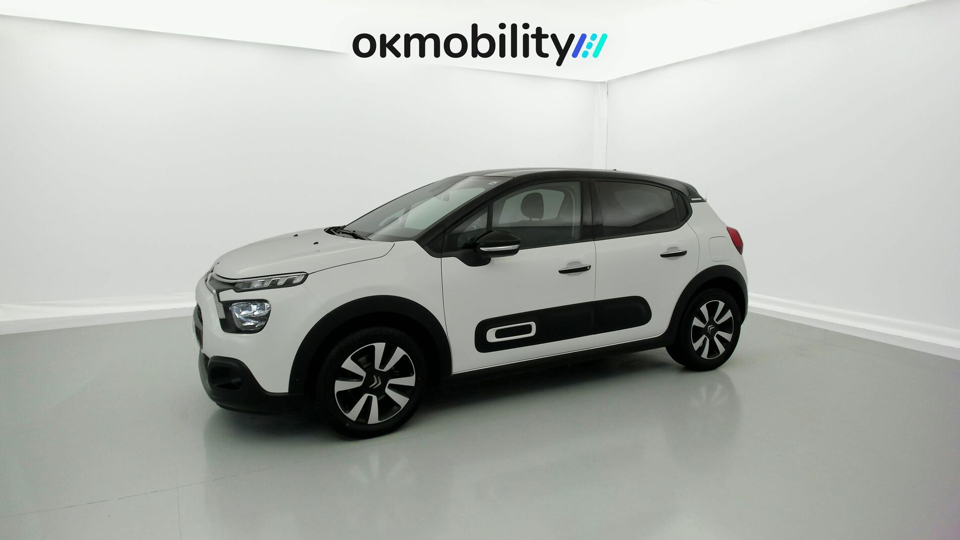 citroen c3 shine 1.2 PURETECH 83 2023 blanco banquise / negro 5