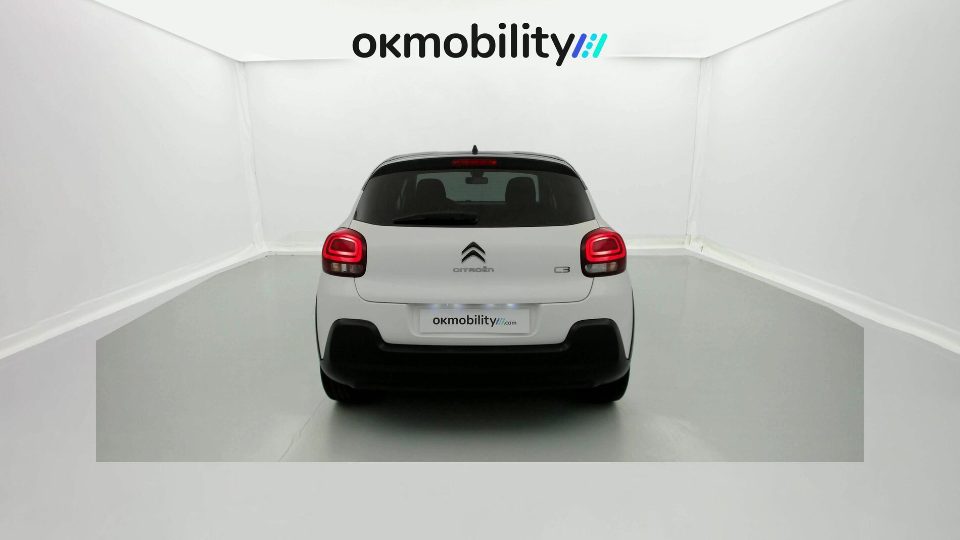 citroen c3 shine 1.2 PURETECH 83 2023 blanco banquise / negro 10