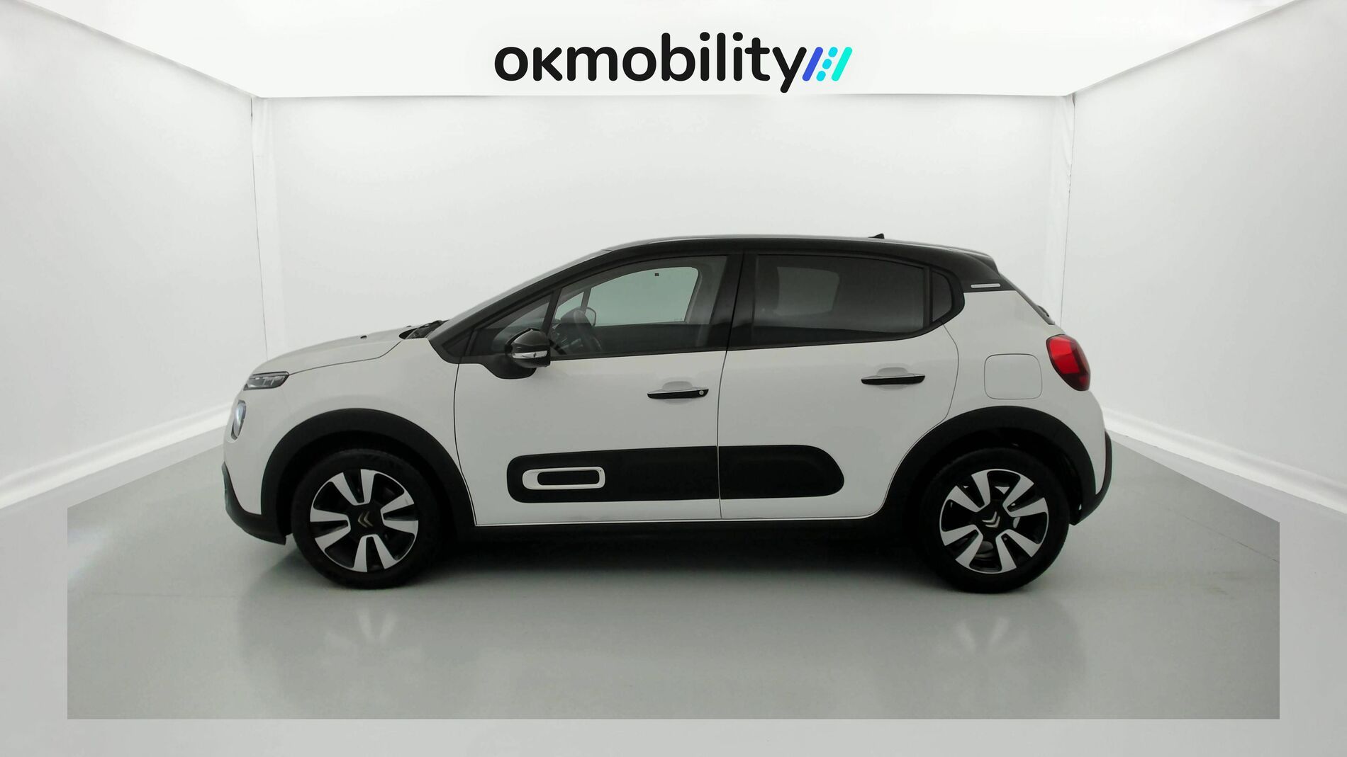 citroen c3 shine 1.2 PURETECH 83 2023 blanco banquise / negro 7