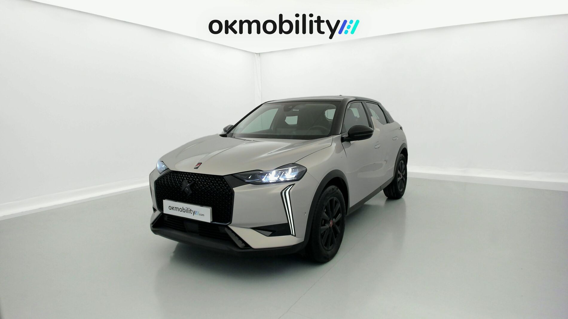 ds ds3 crossback performance line 1.5 BLUEHDI 130 EAT 2023 crystal pearl 1