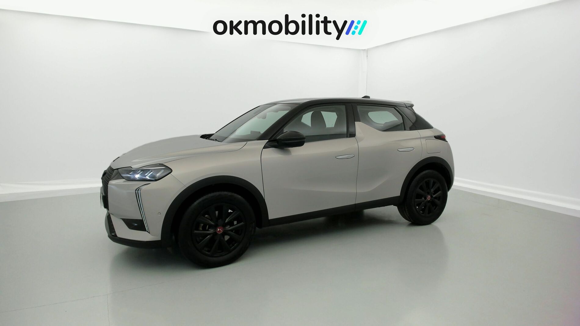 ds ds3 crossback performance line 1.5 BLUEHDI 130 EAT 2023 crystal pearl 5