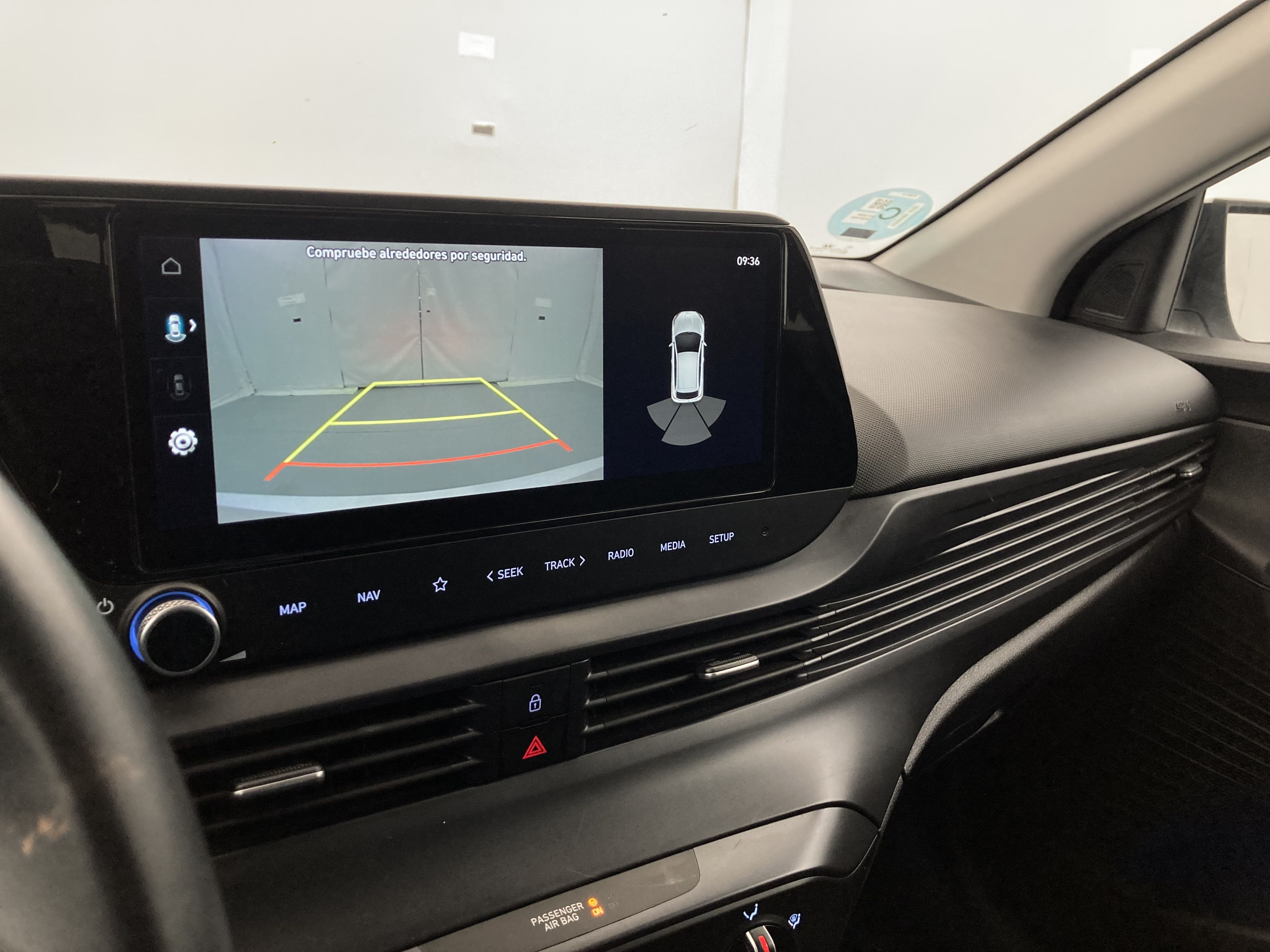 hyundai i20 klass 1.0 TGDI 100 2024 atlas white 25