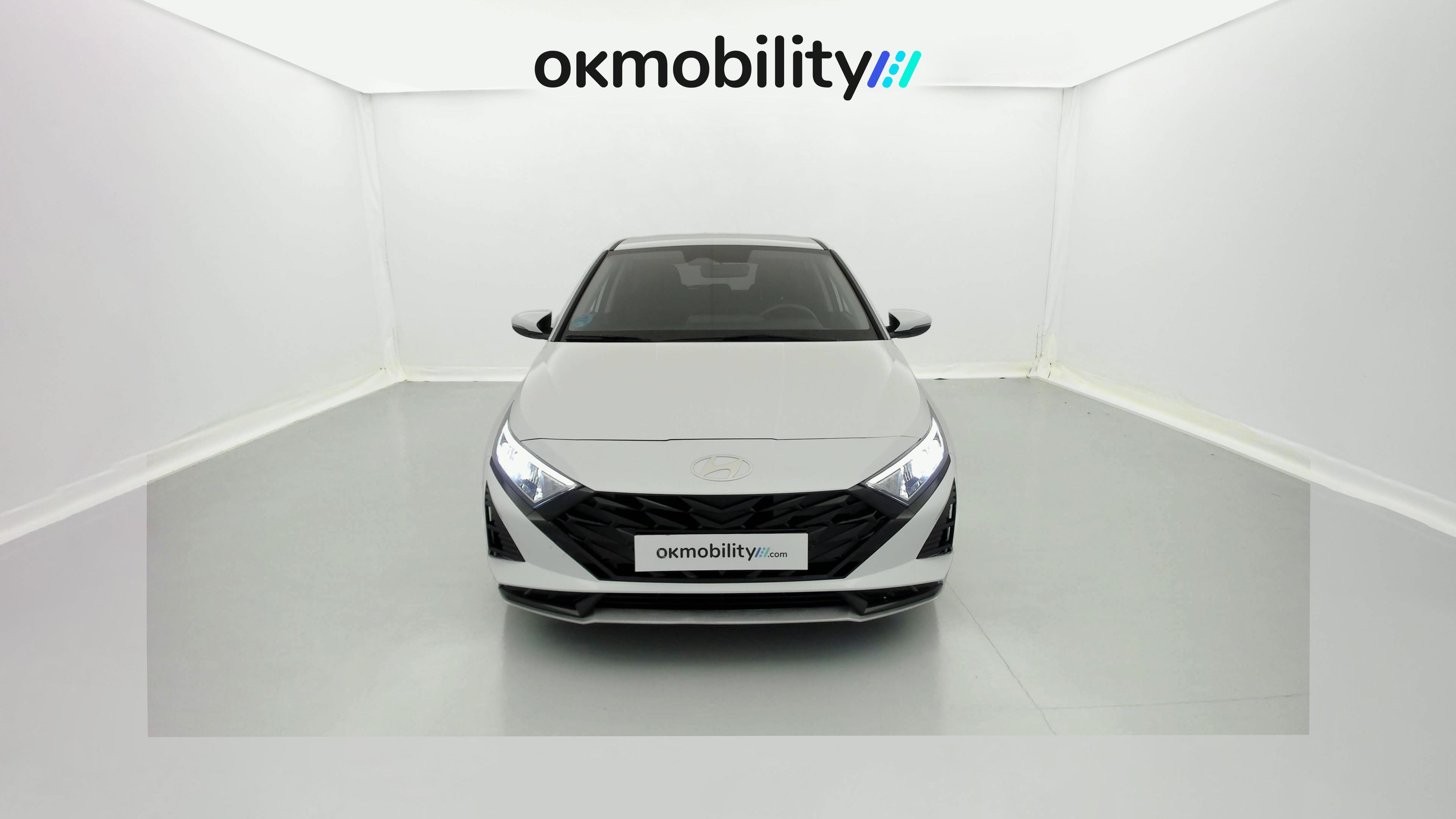 hyundai i20 klass 1.0 TGDI 100 2024 atlas white 4