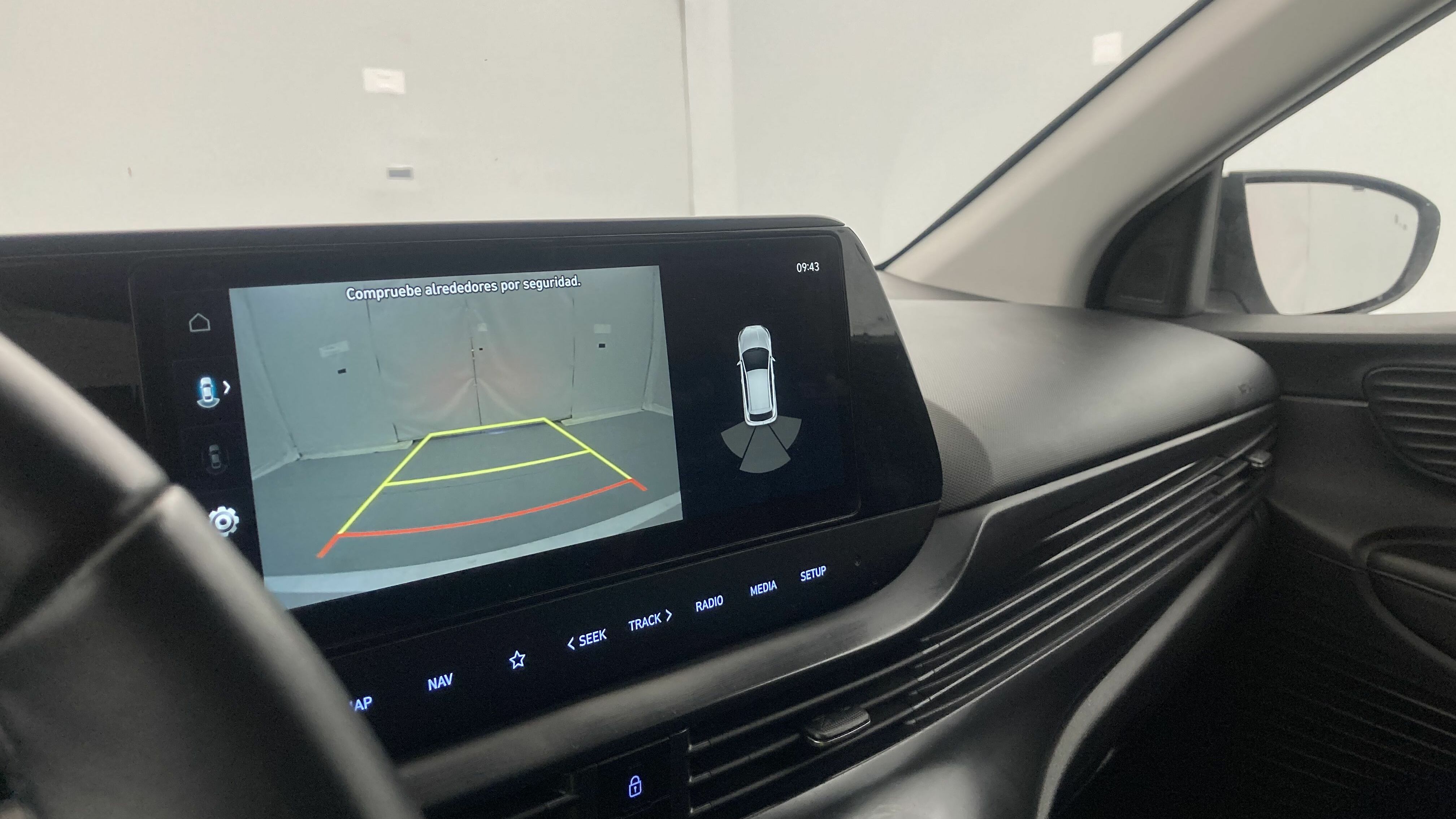 hyundai i20 klass 1.0 TGDI 100 2024 atlas white 18