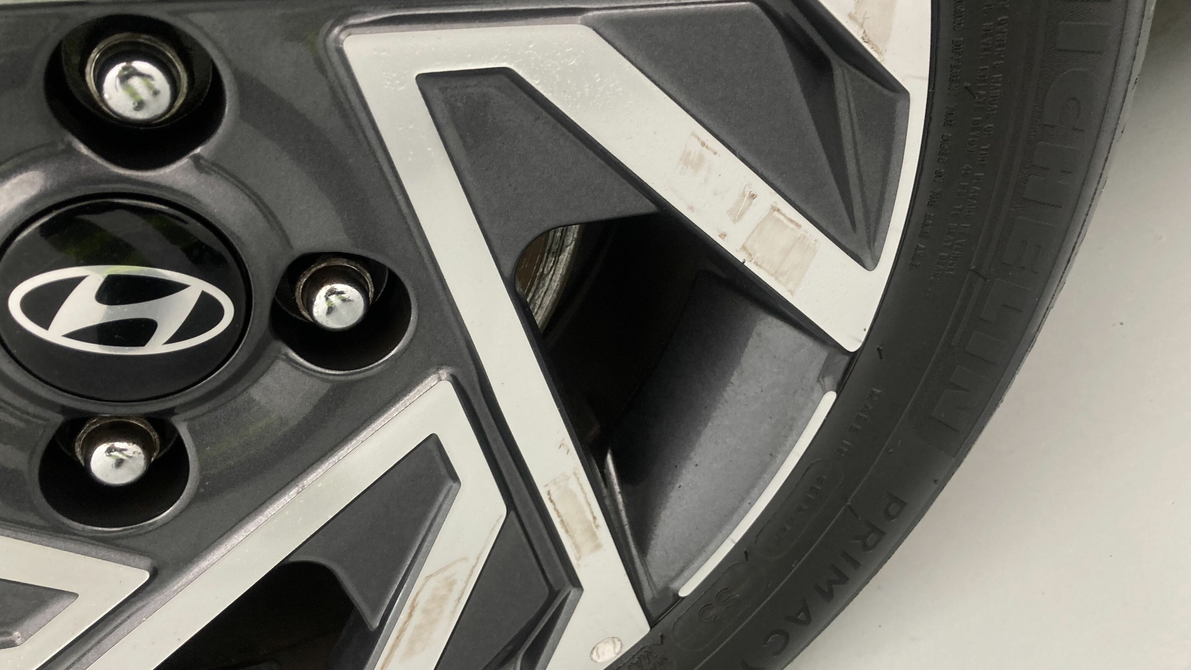 hyundai i20 klass 1.0 TGDI 100 2024 atlas white 30