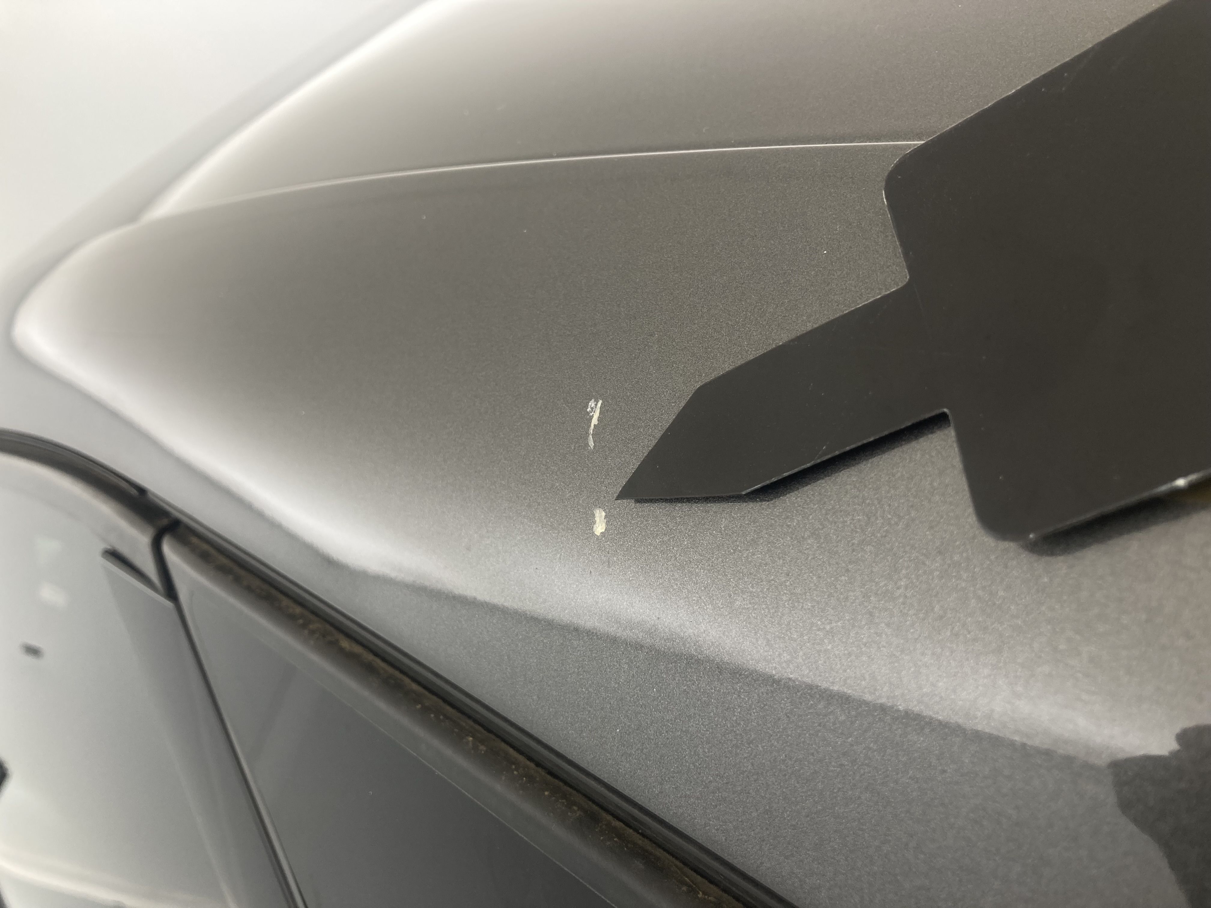 citroen c4 shine 1.2 PURETECH 130 EAT 2023 gris platino 29