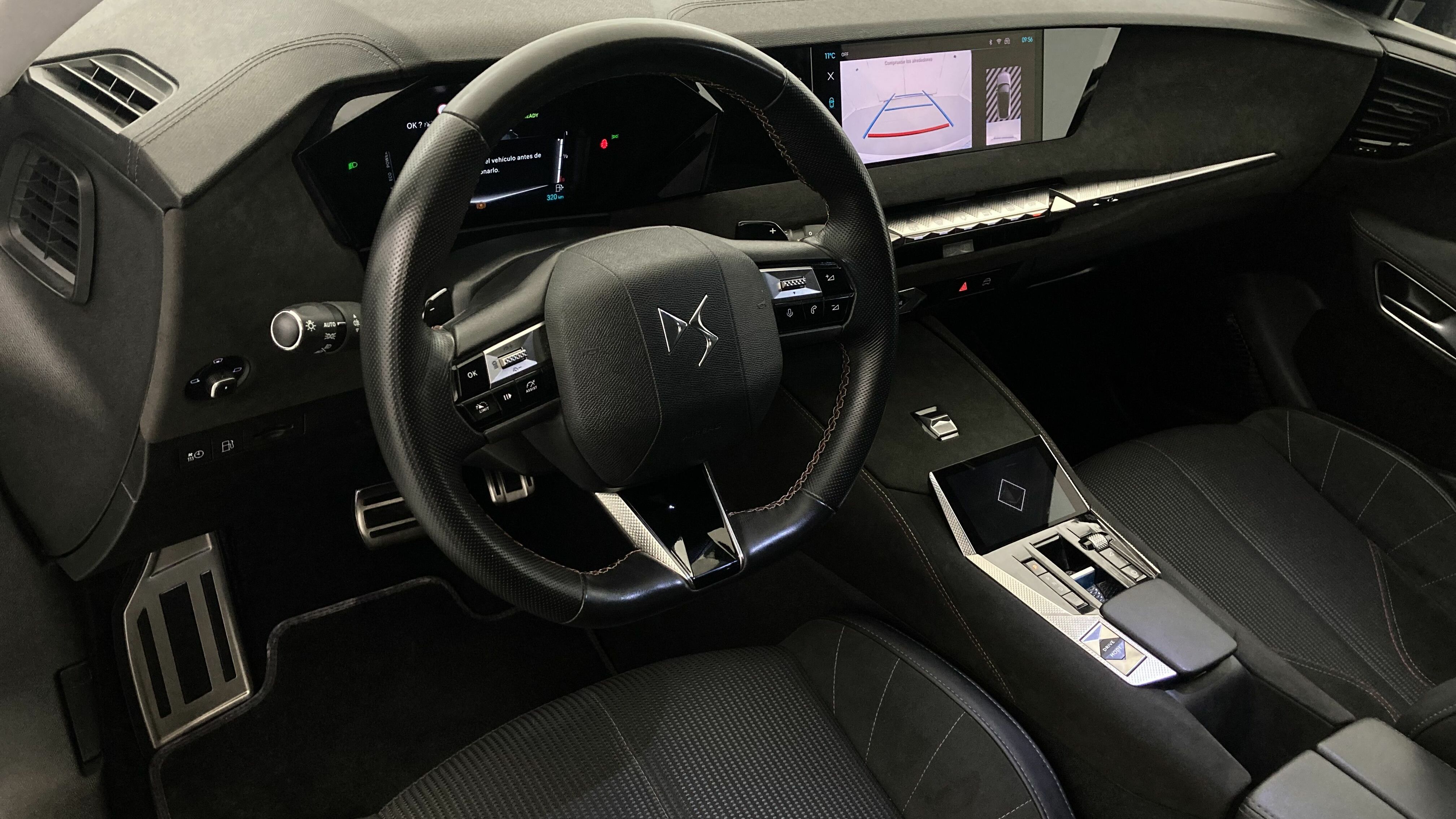 ds ds4 performance line + E-TENSE 225 CA 2023 blanco nacarado 16