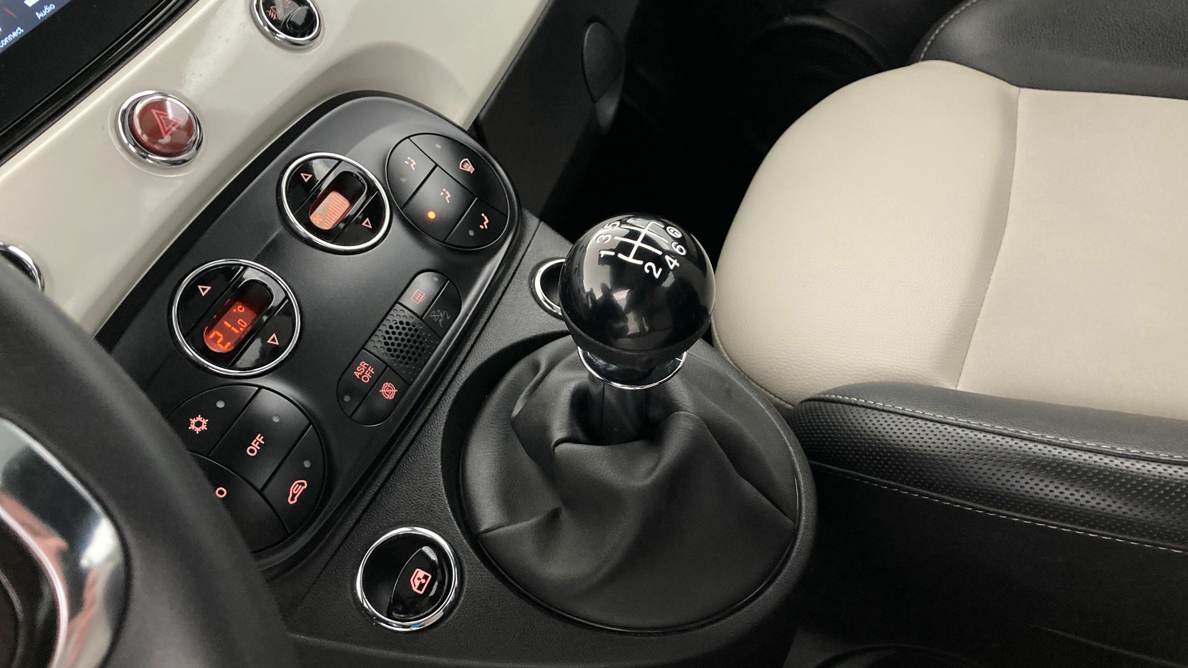 fiat 500 dolcevita 1.0 HYBRID 70 MHEV 2022 blanco gelato 20