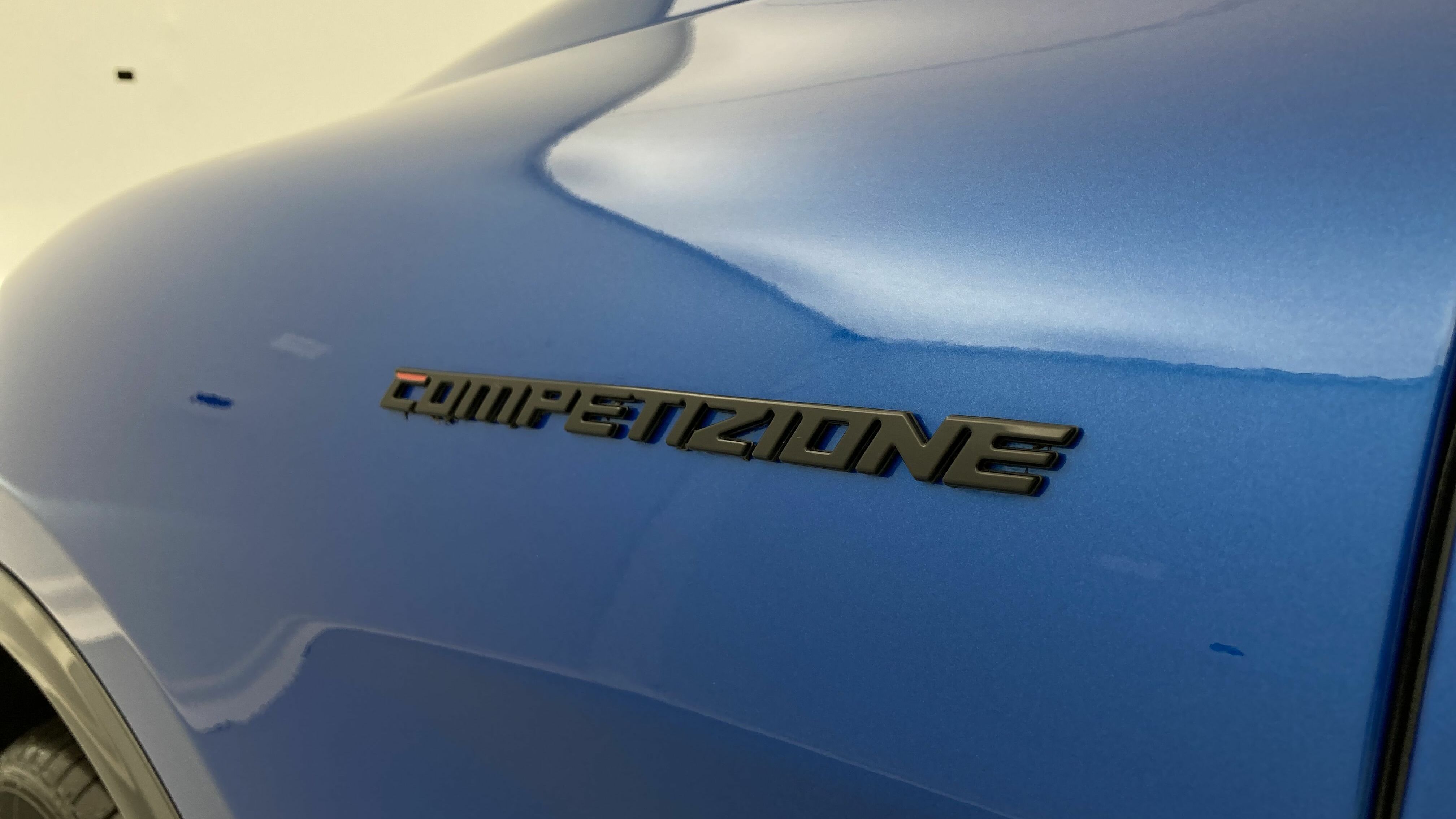 alfa romeo stelvio competizione 2.0 TURBO 280 AWD CA 2023 azul misano 32