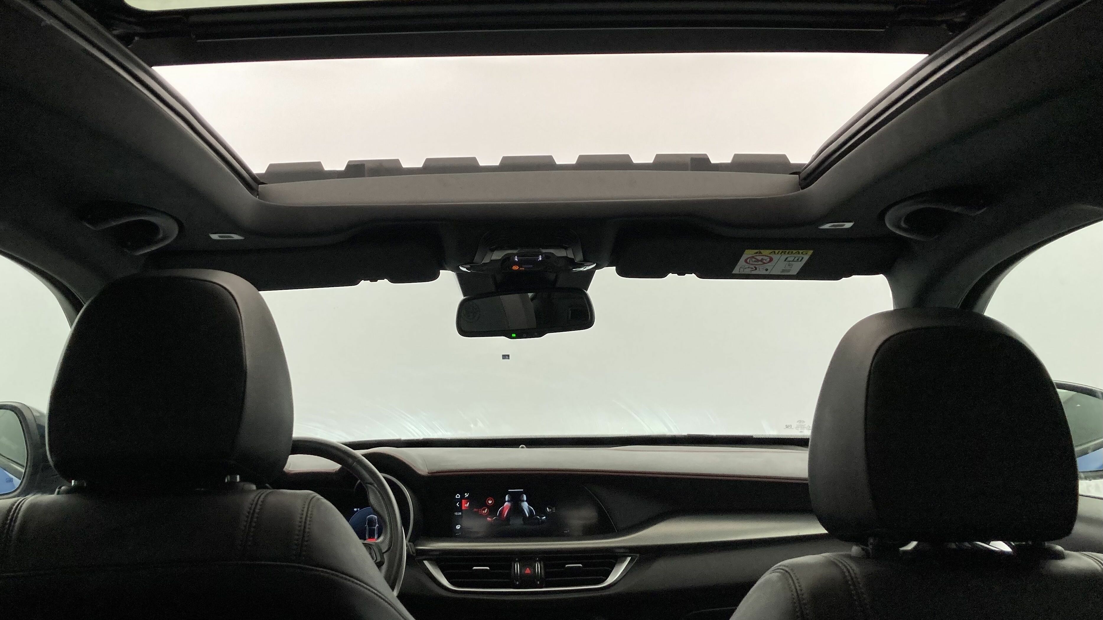 alfa romeo stelvio competizione 2.0 TURBO 280 AWD CA 2023 azul misano 33