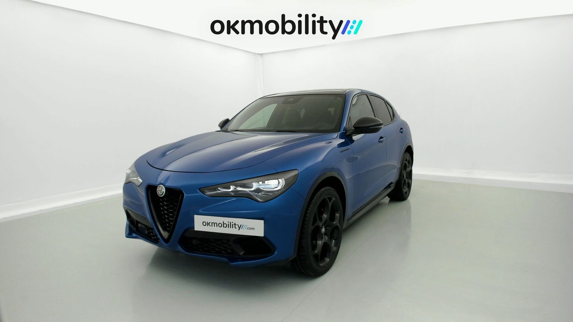 alfa romeo stelvio competizione 2.0 TURBO 280 AWD CA 2023 azul misano 1