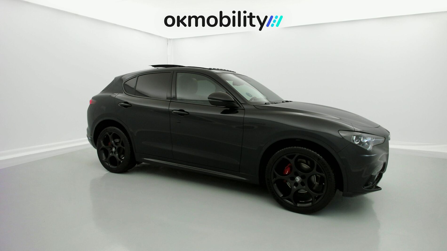 alfa romeo stelvio competizione 2.0 TURBO 280 AWD CA 2023 negro volcano 2